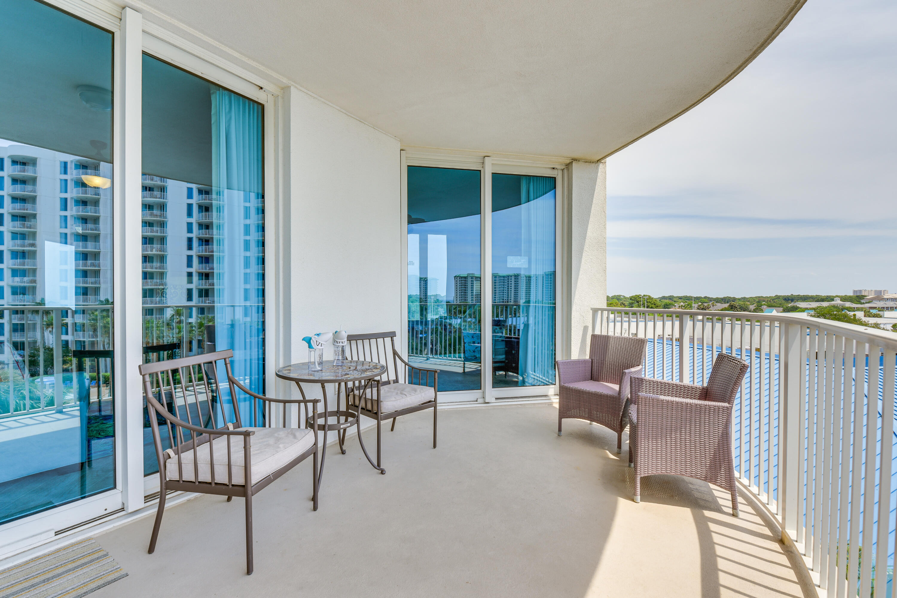 THE PALMS OF DESTIN - Residential
