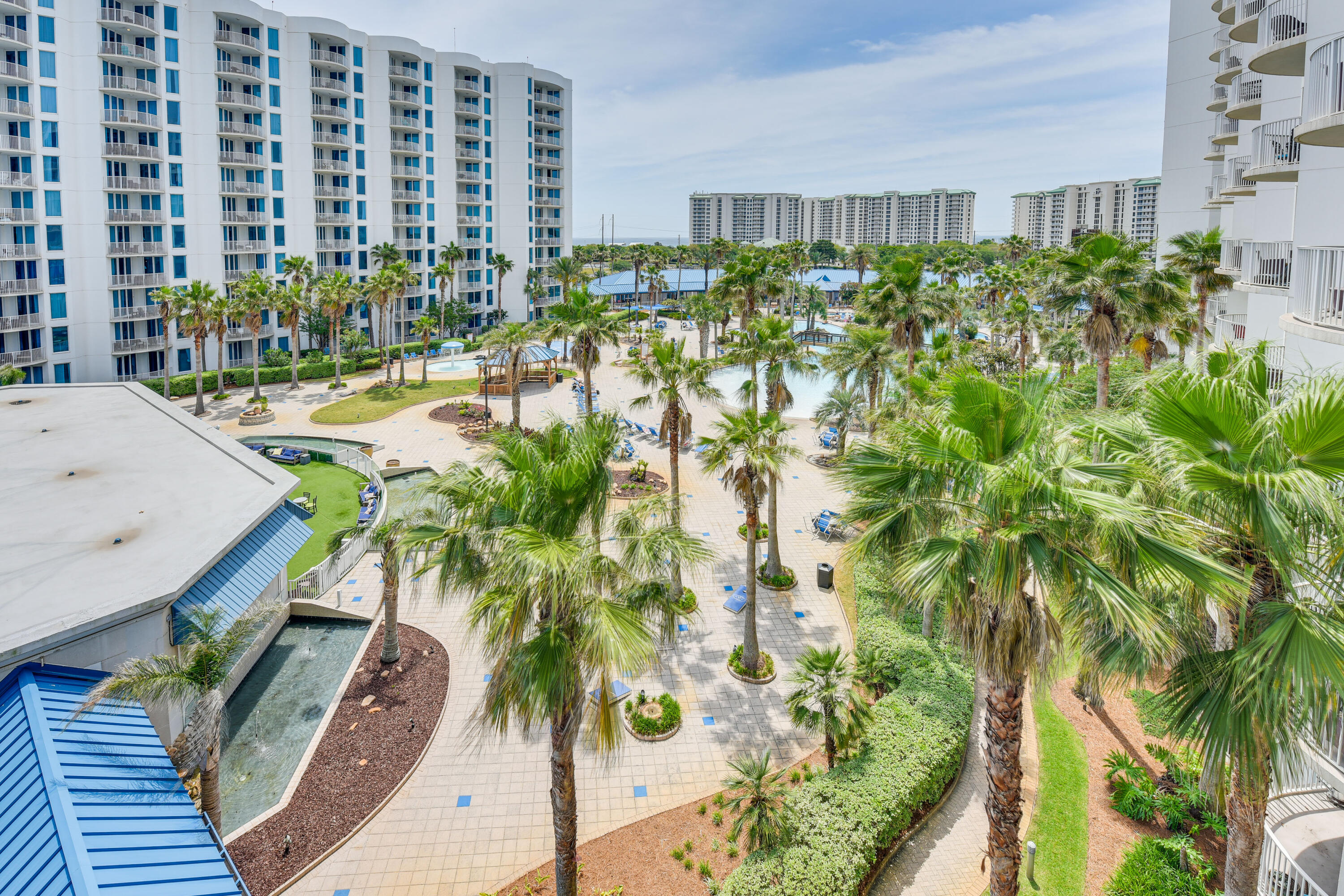 THE PALMS OF DESTIN - Residential