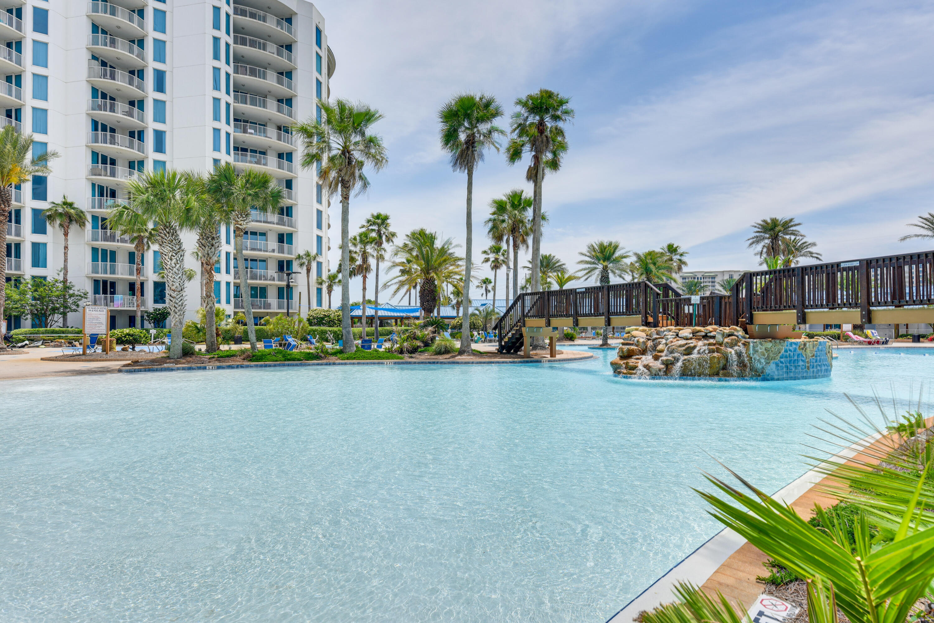 THE PALMS OF DESTIN - Residential