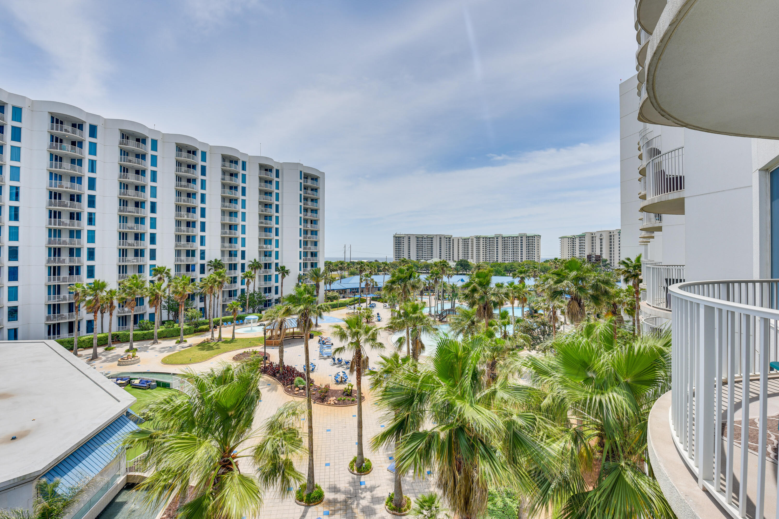 THE PALMS OF DESTIN - Residential