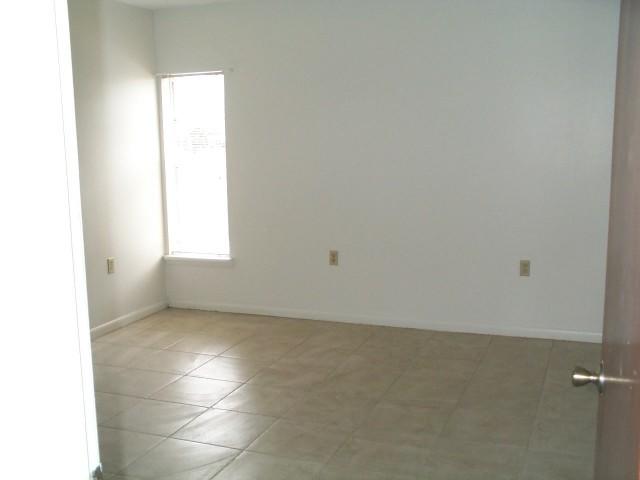 SPANISH VILLAS CONDO - Residential Lease