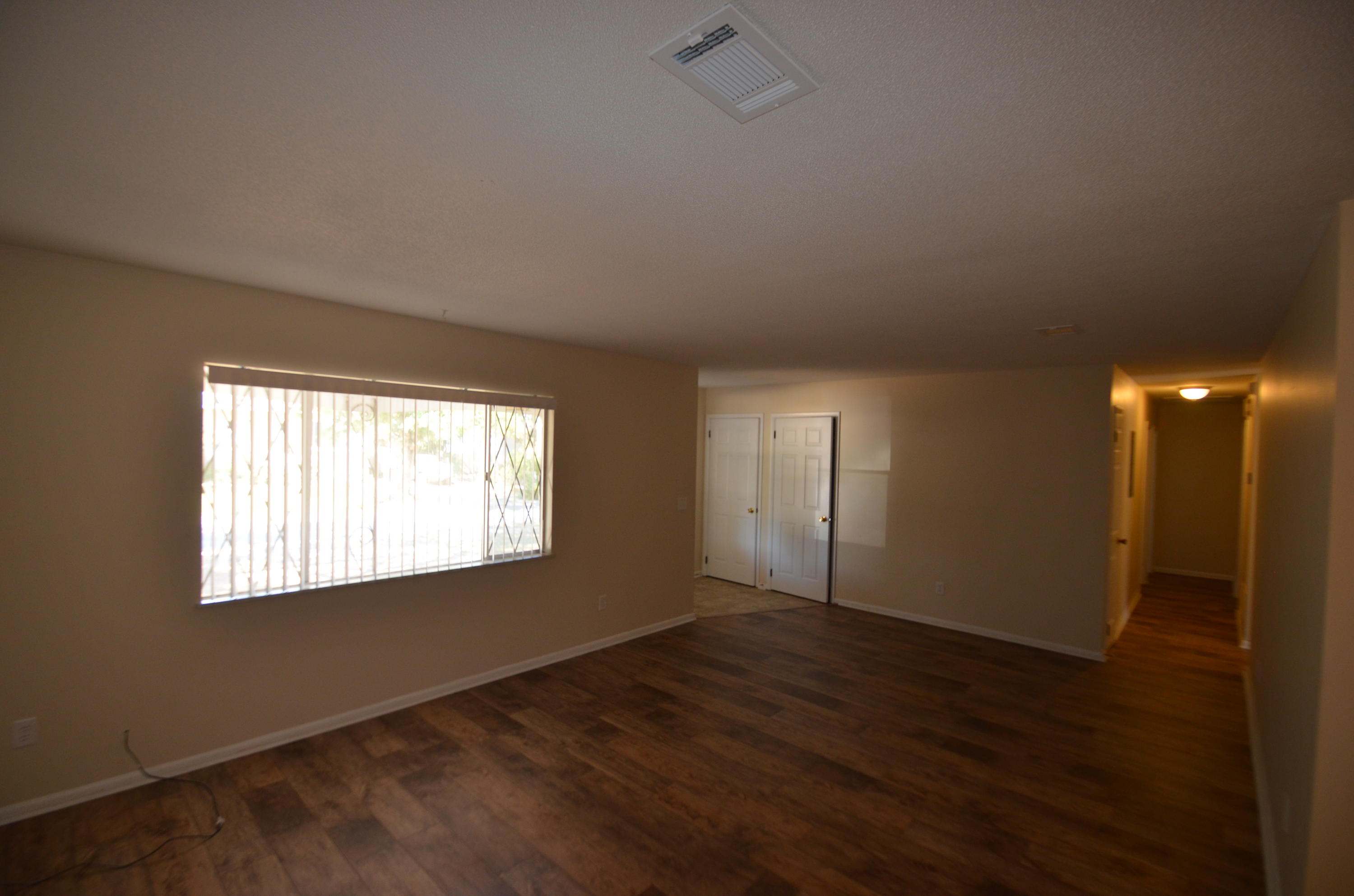 BAYOU WOODS - Residential Lease