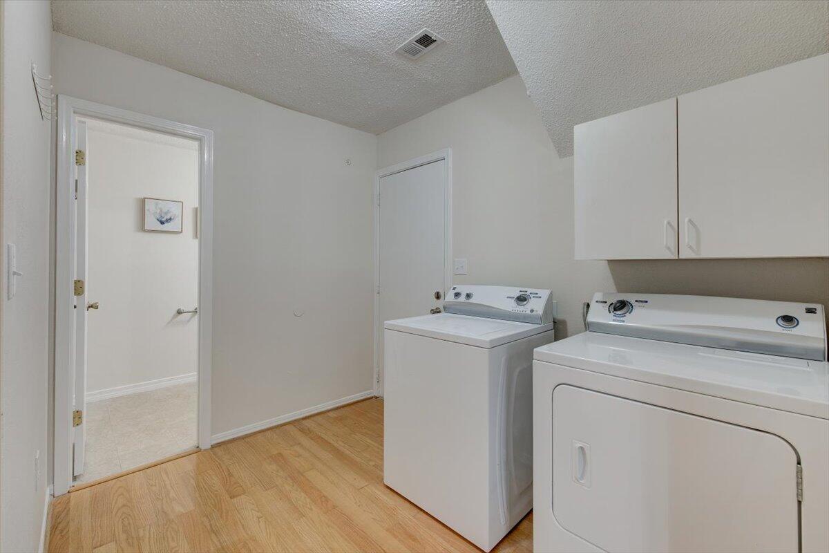 VALLEY T/H - Residential