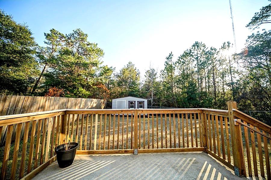 SHADOW LAKES - Residential