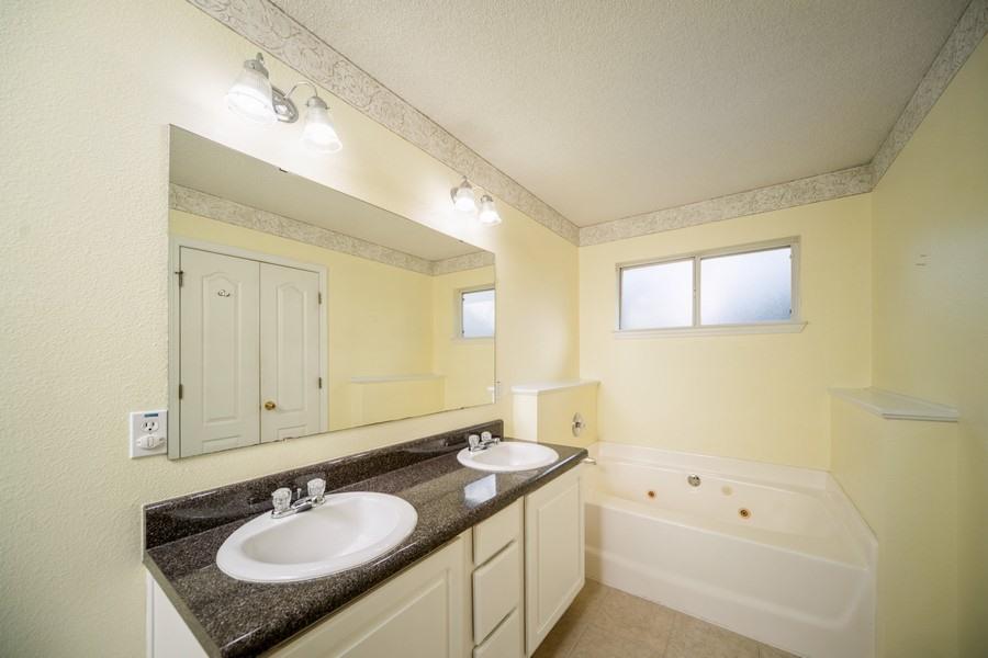 SHADOW LAKES - Residential