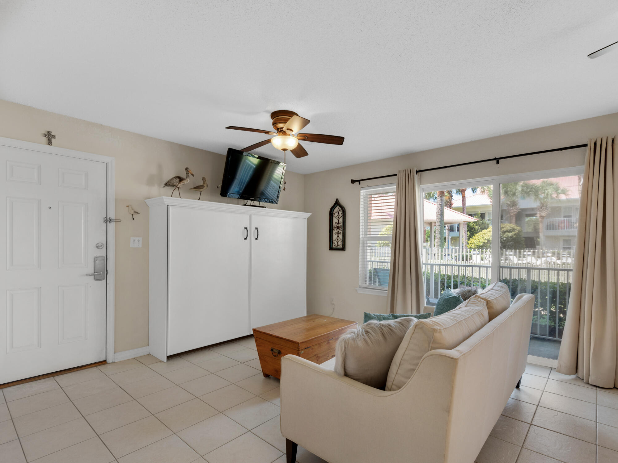 ROLLIN TIDE VILLAS - Residential