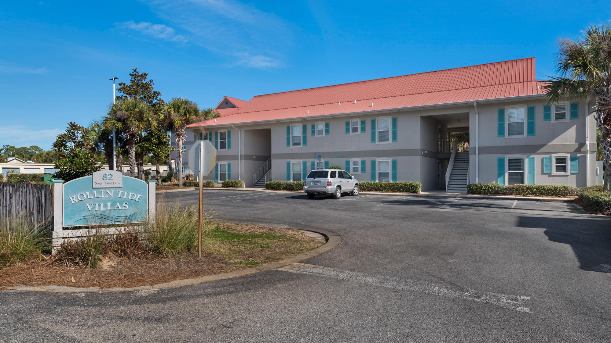 ROLLIN TIDE VILLAS - Residential