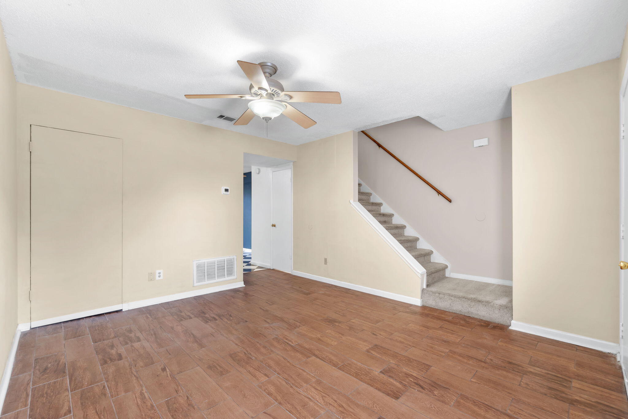 BROWNSVILLE STATION 2 - Residential Lease