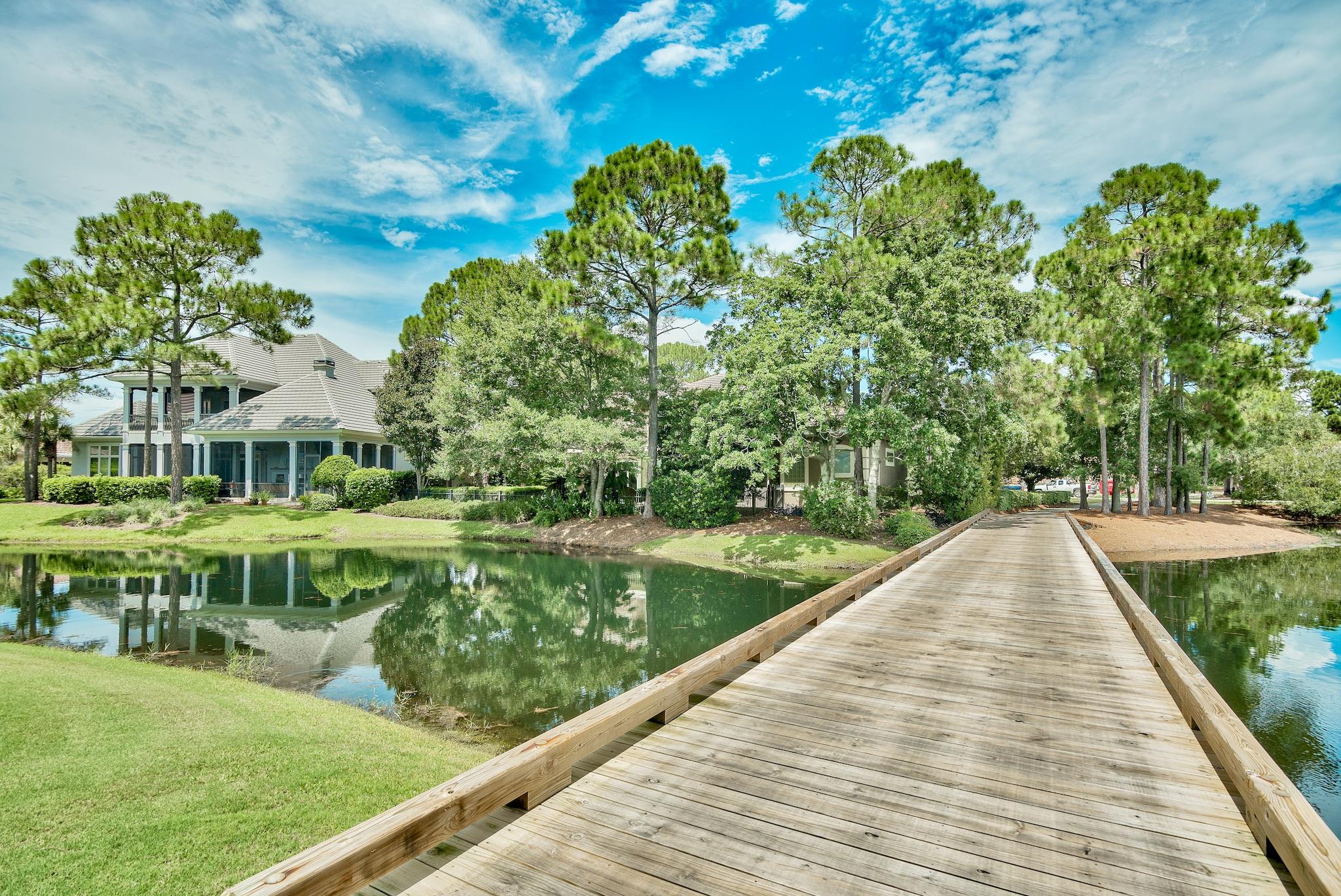 BURNT PINE - Residential