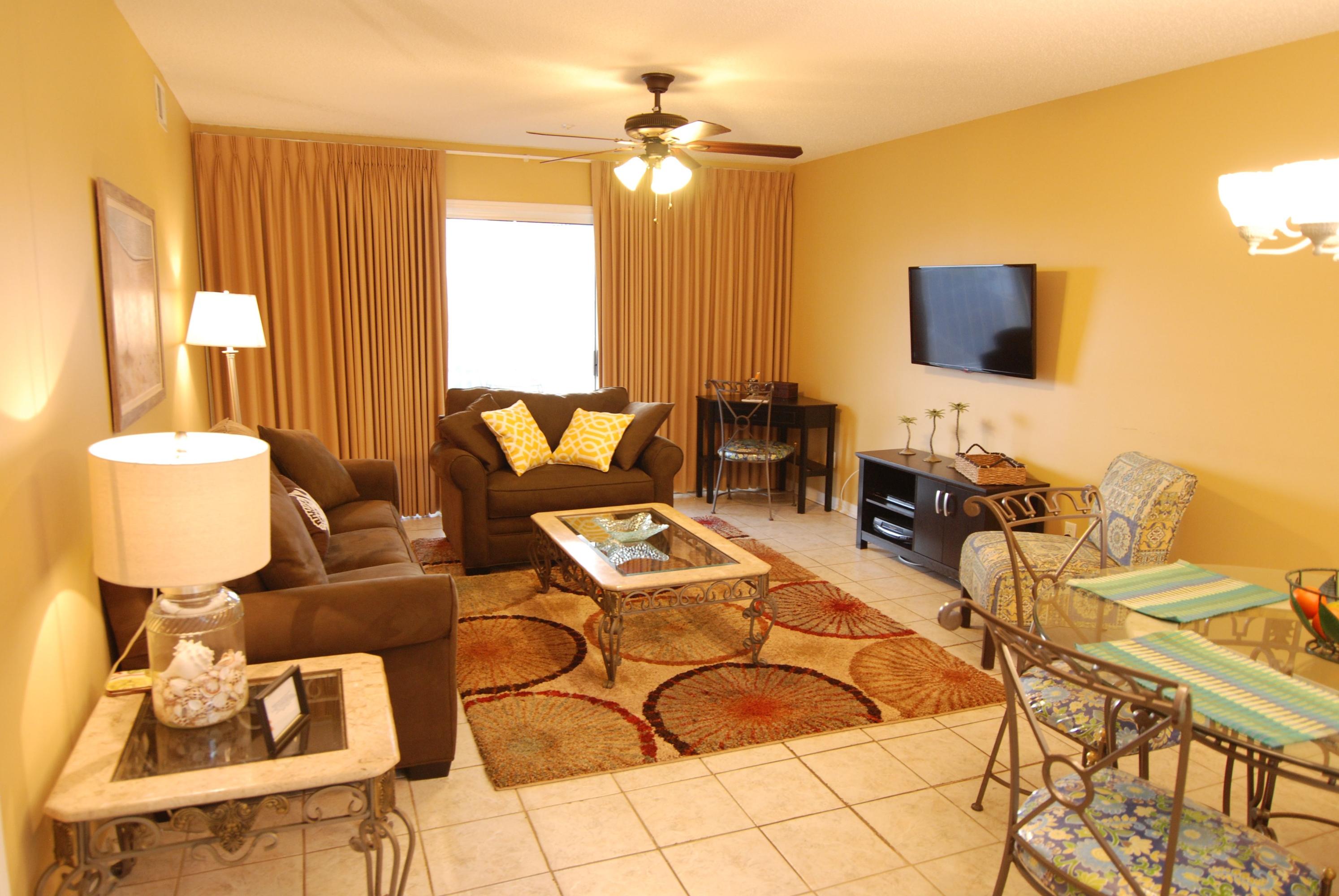 MARAVILLA CONDO 3 - Residential