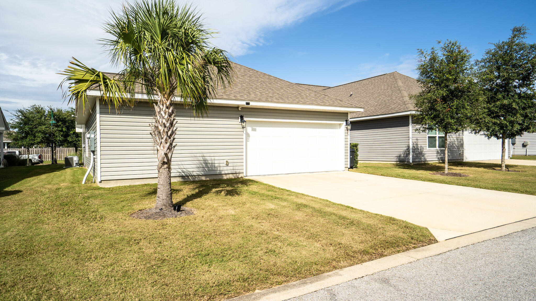 HAMMOCK BAY - Residential