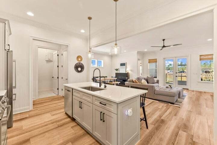 WATERSOUND ORIGINS - Residential Lease