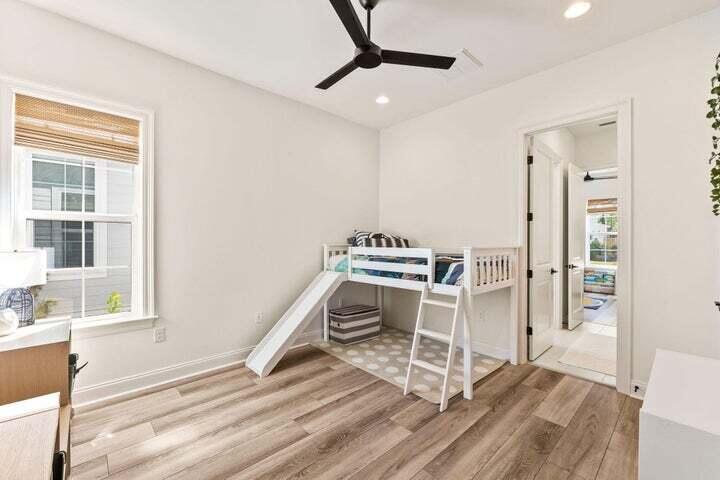 WATERSOUND ORIGINS - Residential Lease