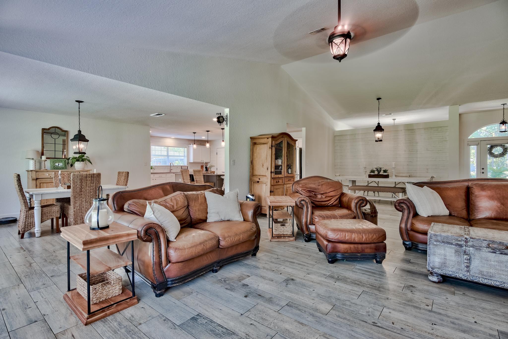 DRIFTWOOD ESTATES - Residential