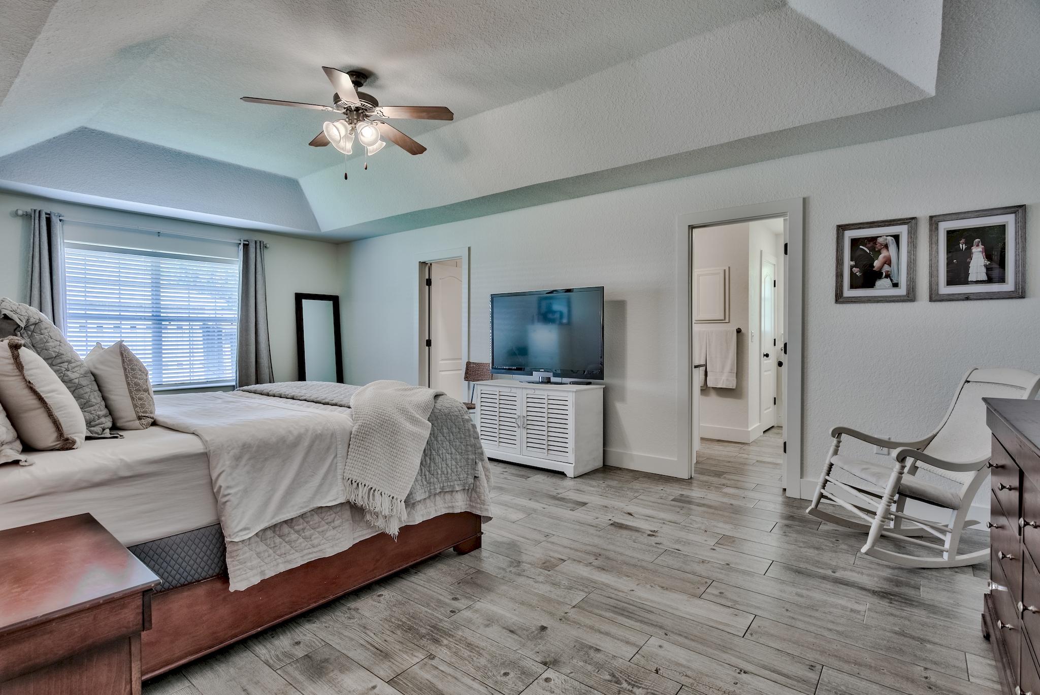 DRIFTWOOD ESTATES - Residential