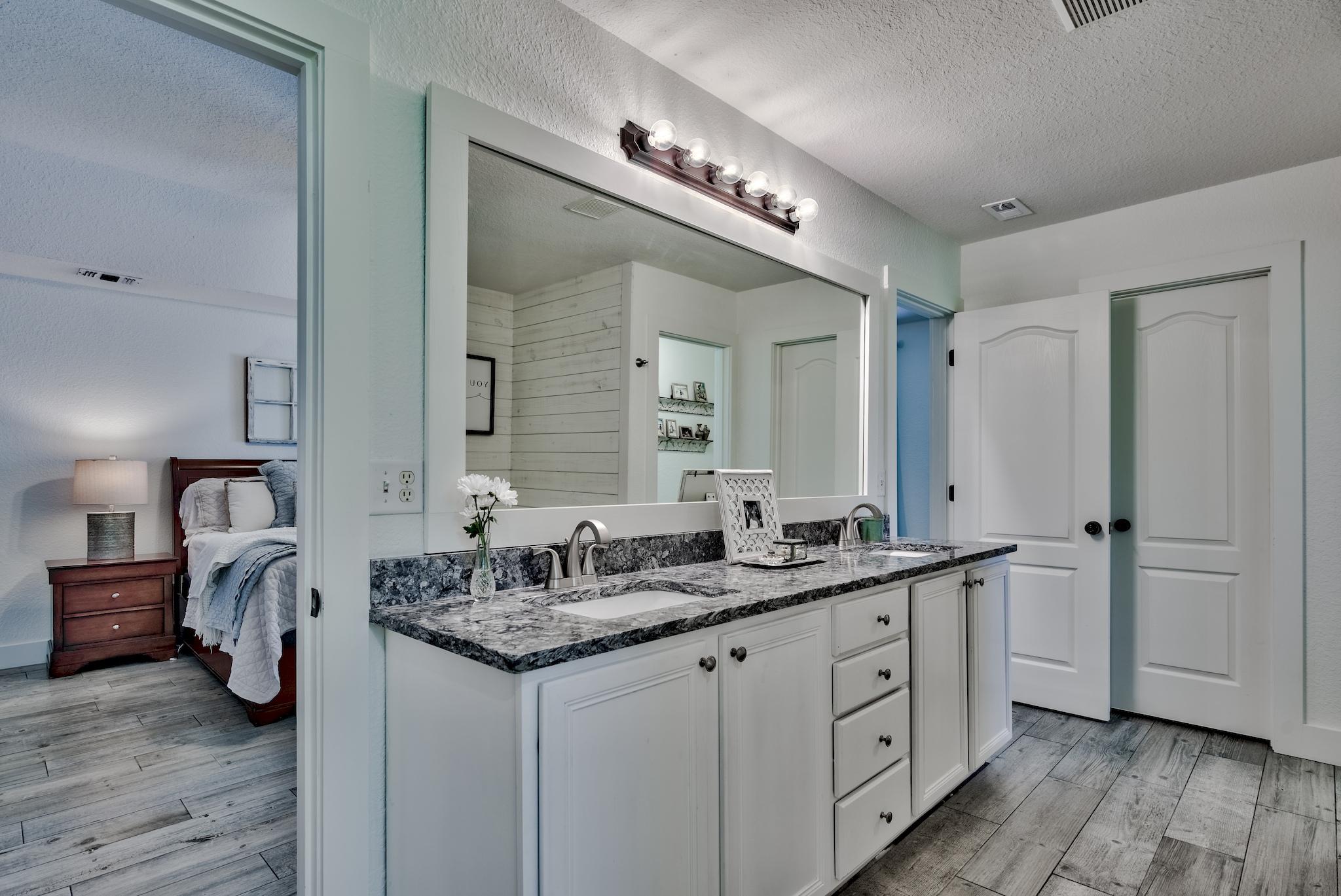 DRIFTWOOD ESTATES - Residential