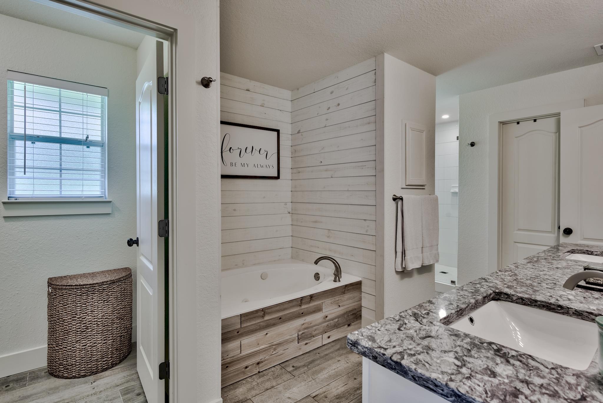 DRIFTWOOD ESTATES - Residential