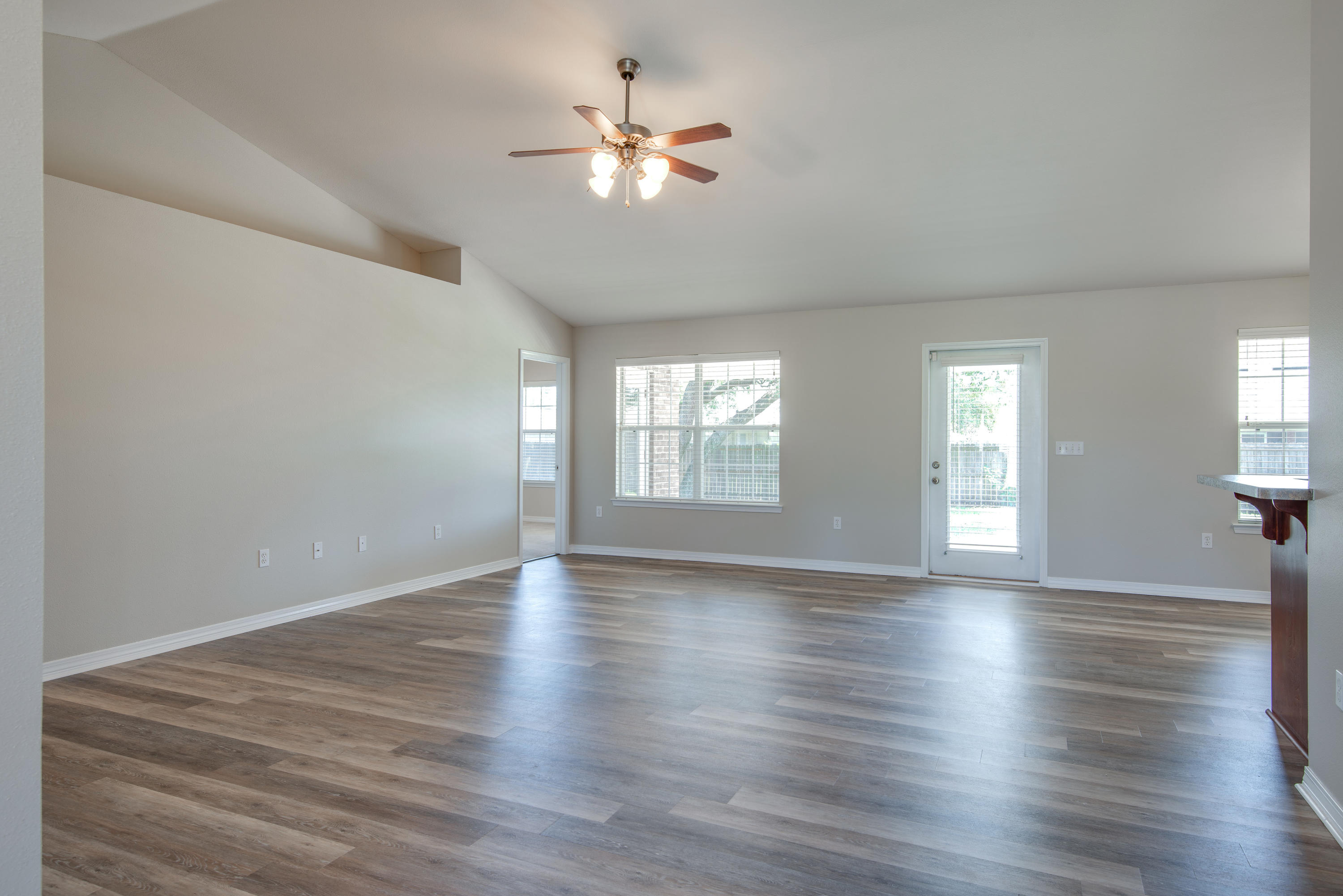 WATERSTONE - Residential