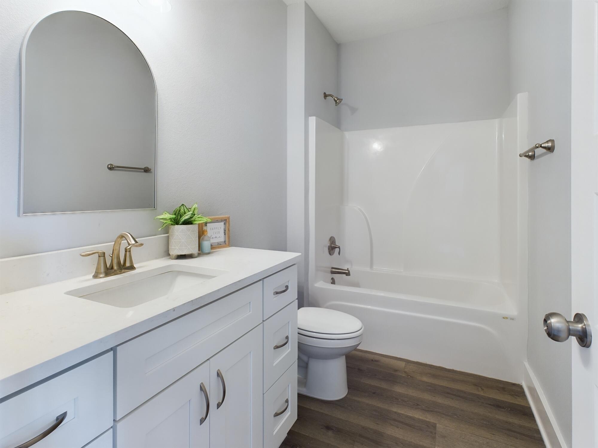 CRAIGIE BRAE S/D LOT 4 BLK B - Residential