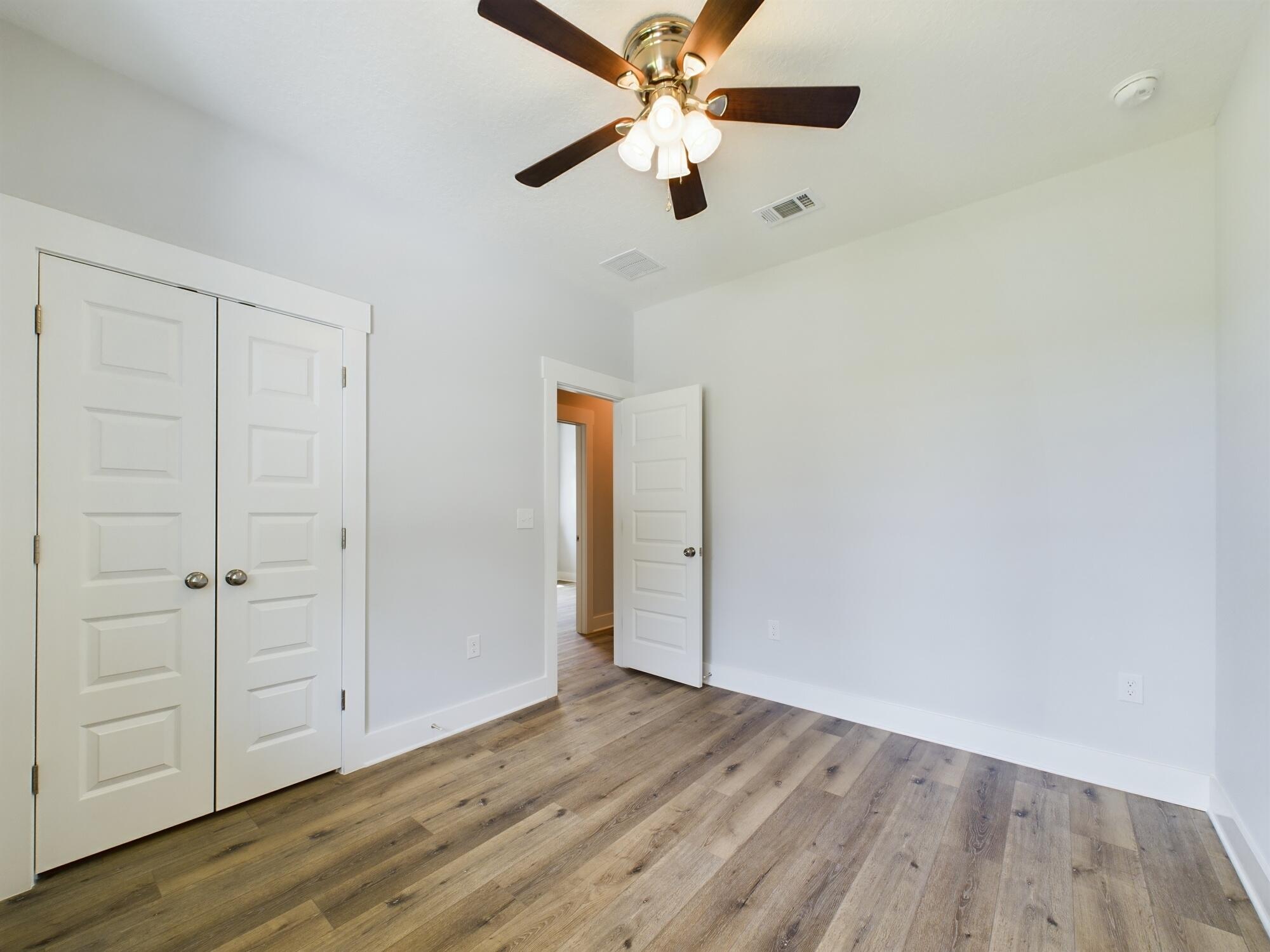 CRAIGIE BRAE S/D LOT 4 BLK B - Residential