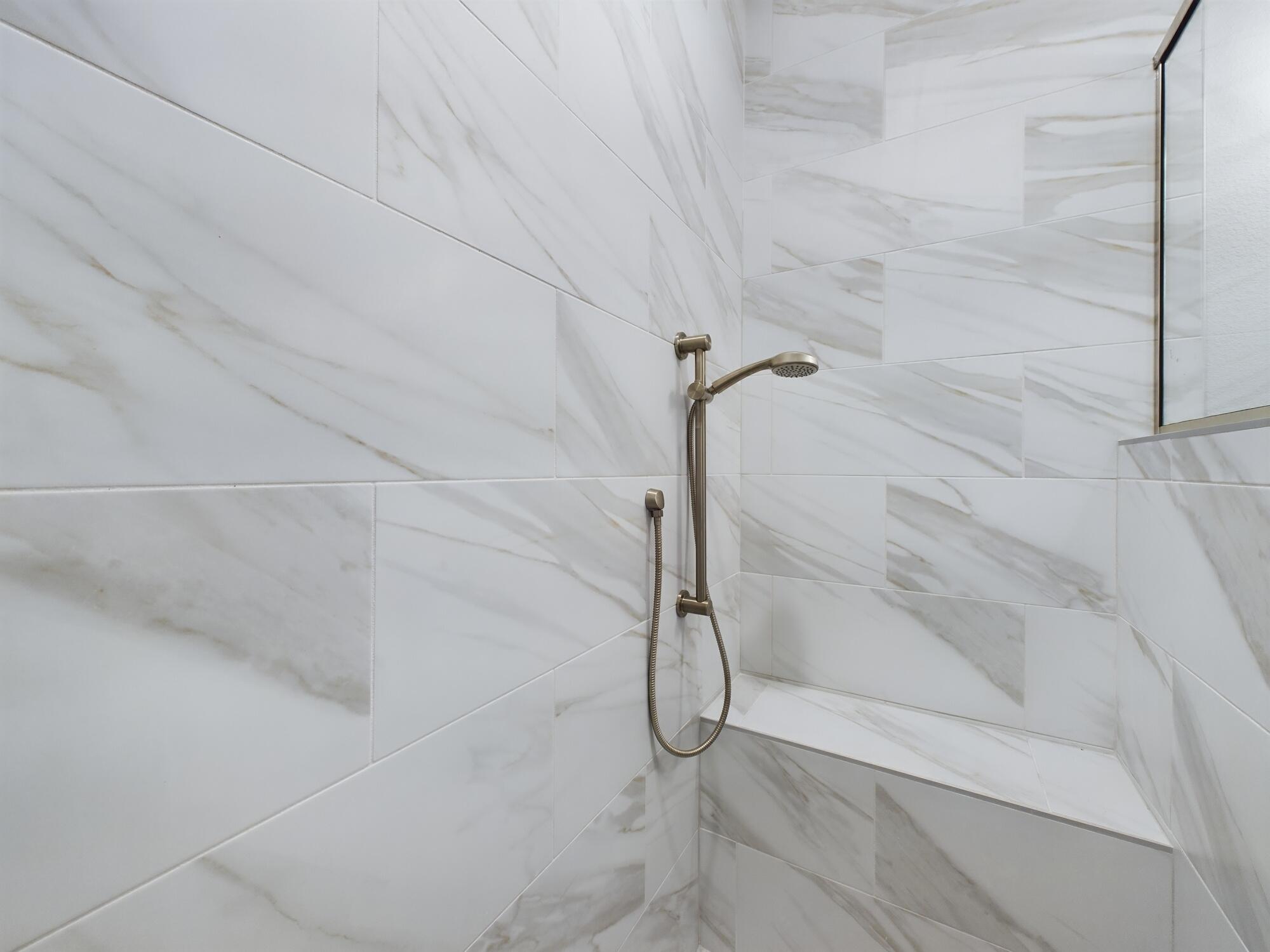 CRAIGIE BRAE S/D LOT 4 BLK B - Residential