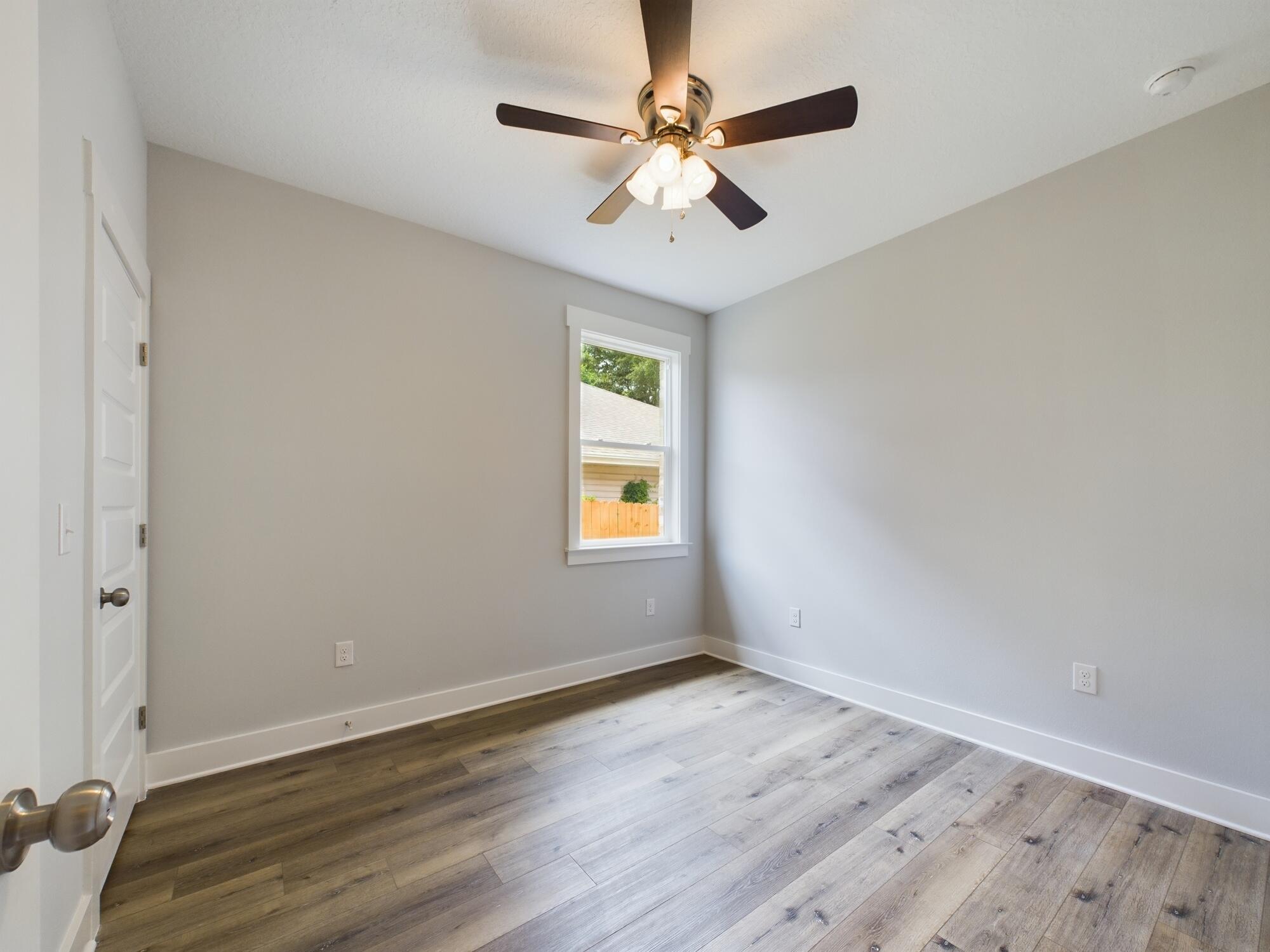 CRAIGIE BRAE S/D LOT 4 BLK B - Residential