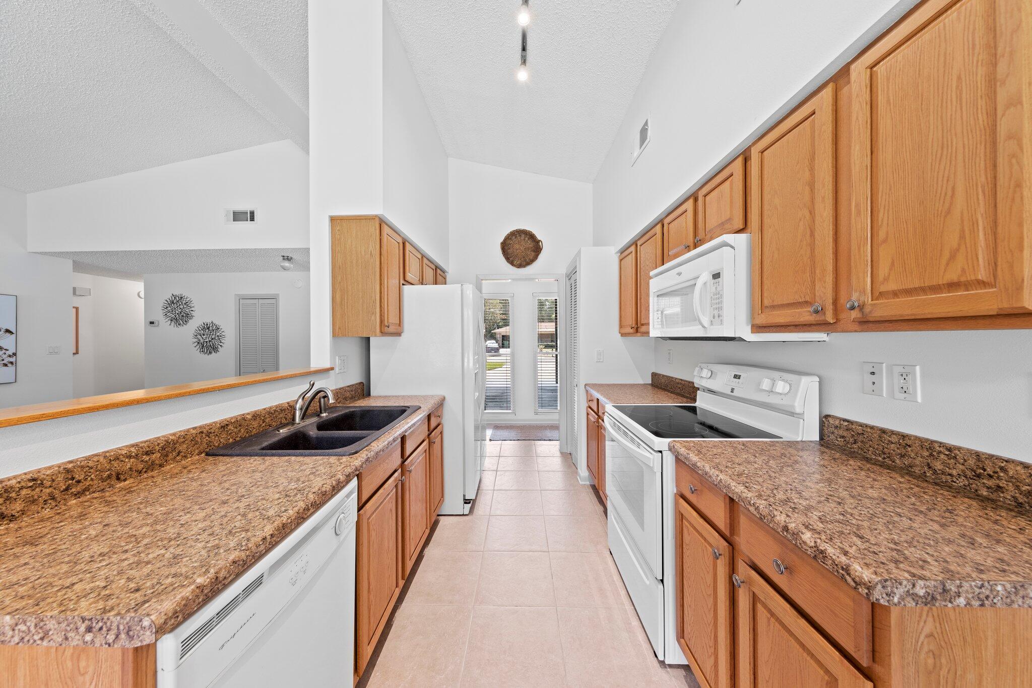 LEOTA MILLER - Residential Lease