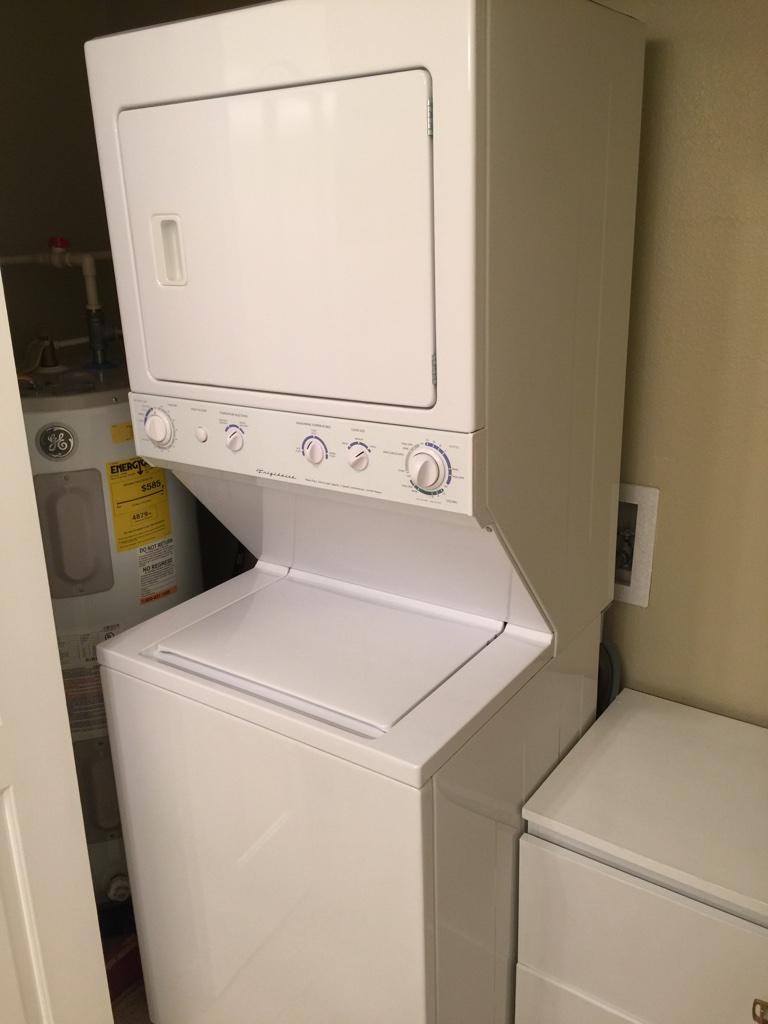 PINE RIDGE TRACE RE/SUB - Residential