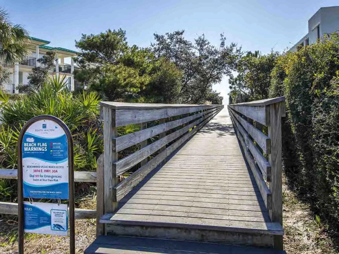 BUNGALOWS AT SEAGROVE BEACH - Residential