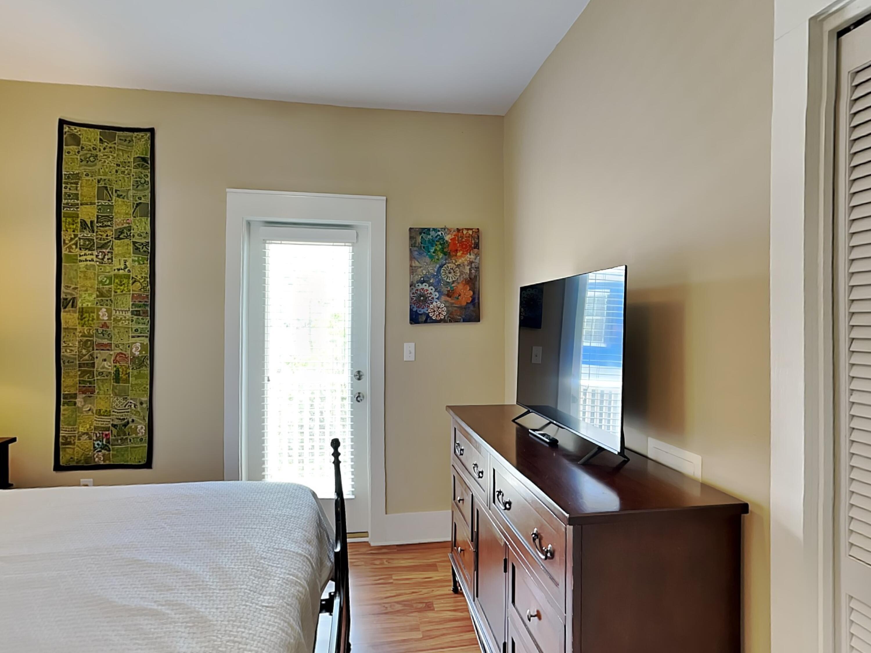BUNGALOWS AT SEAGROVE BEACH - Residential