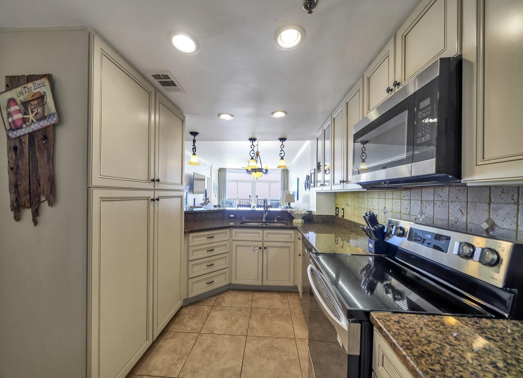 JADE EAST TOWERS CONDO - Residential