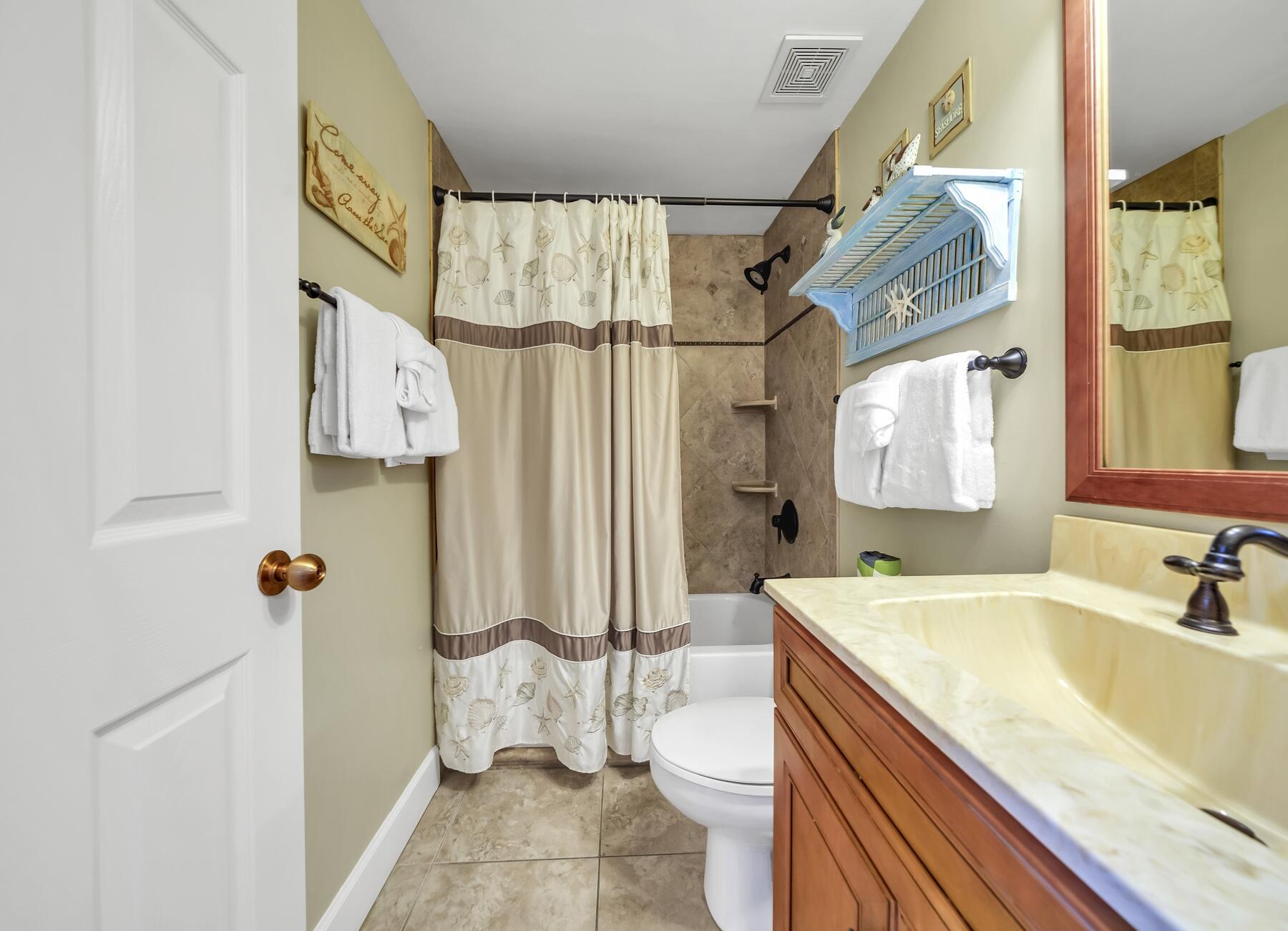 JADE EAST TOWERS CONDO - Residential