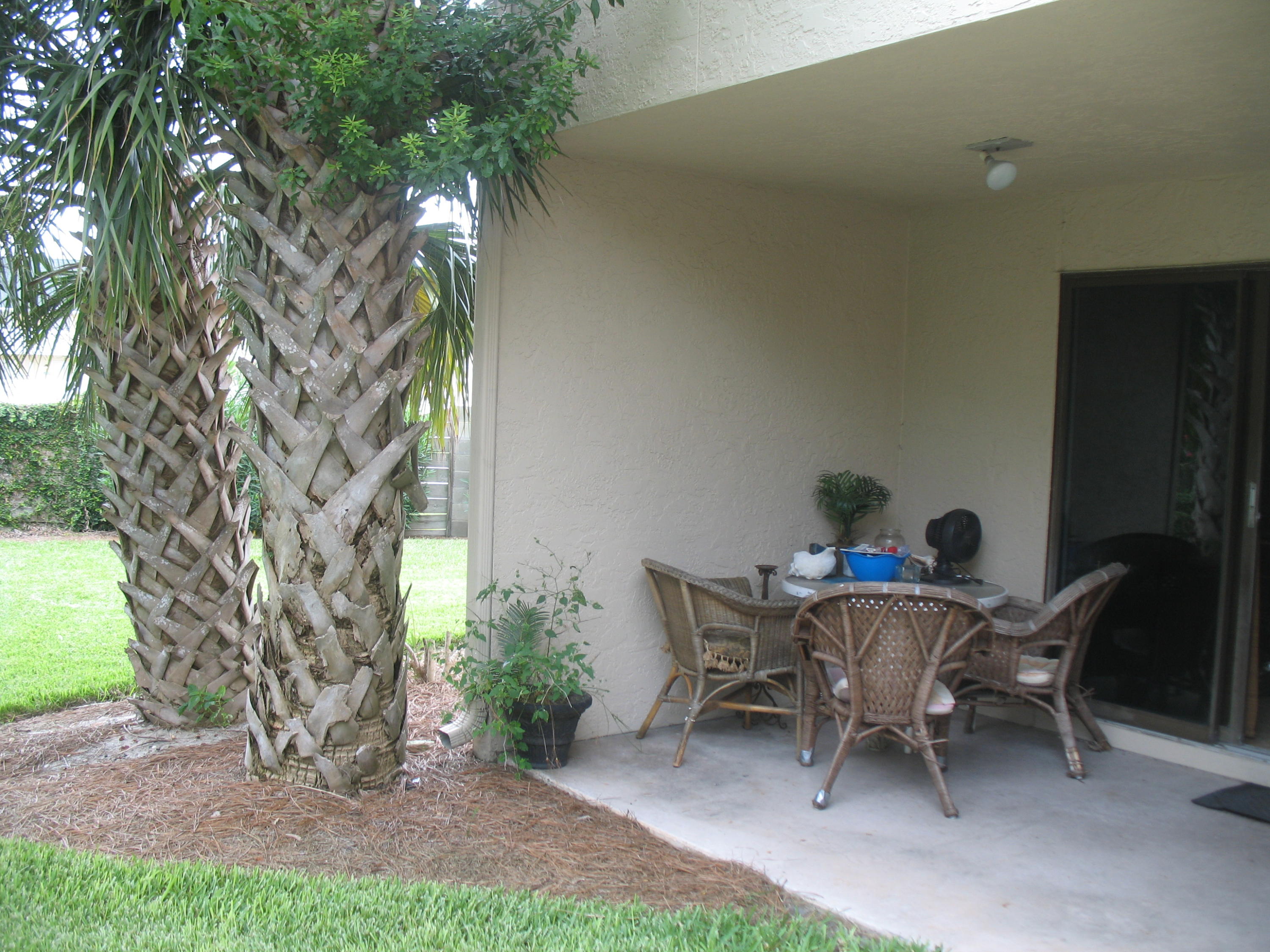 SHORELINE GARDENS T/H - Residential