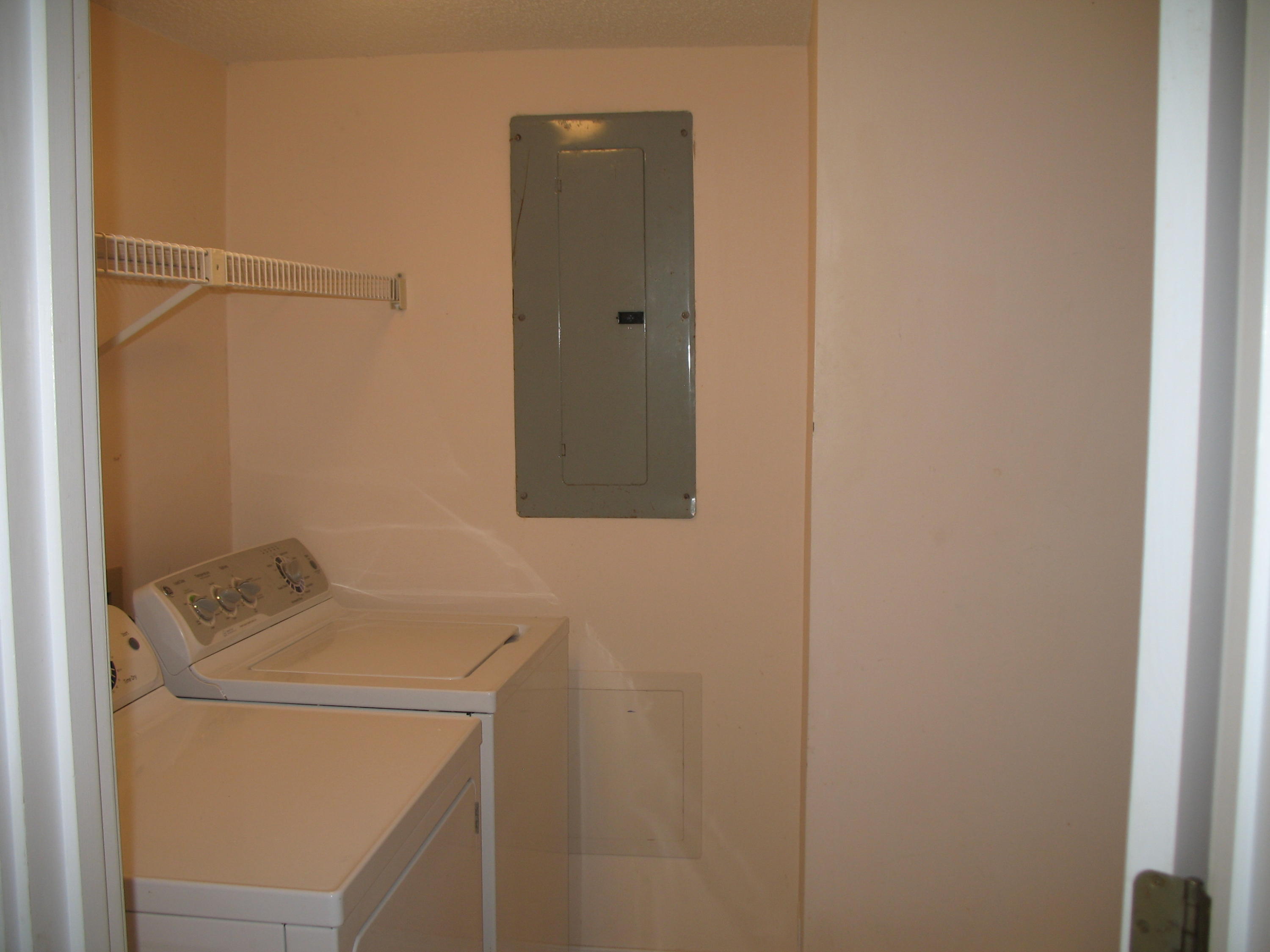 SHORELINE GARDENS T/H - Residential