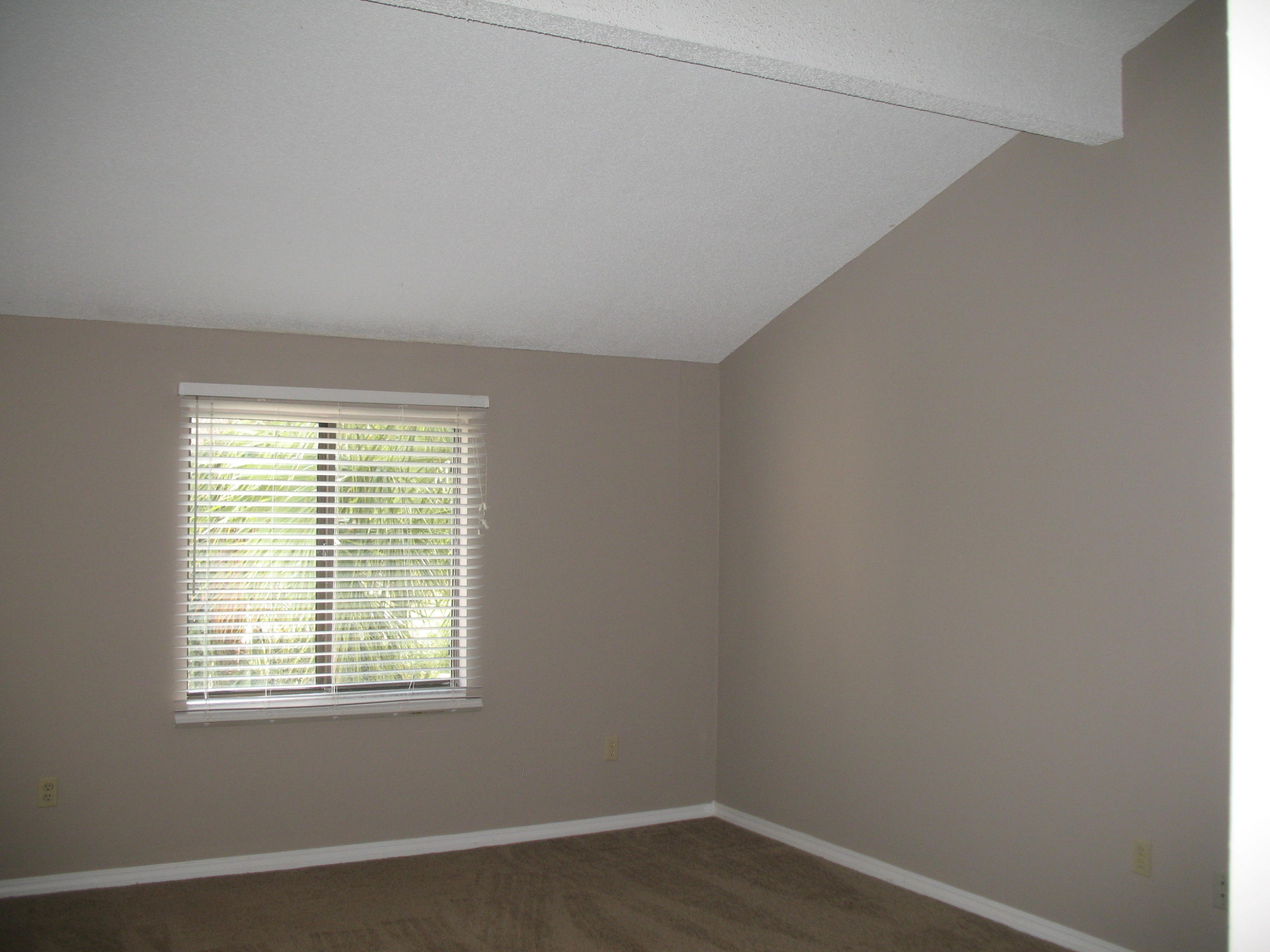 SHORELINE GARDENS T/H - Residential