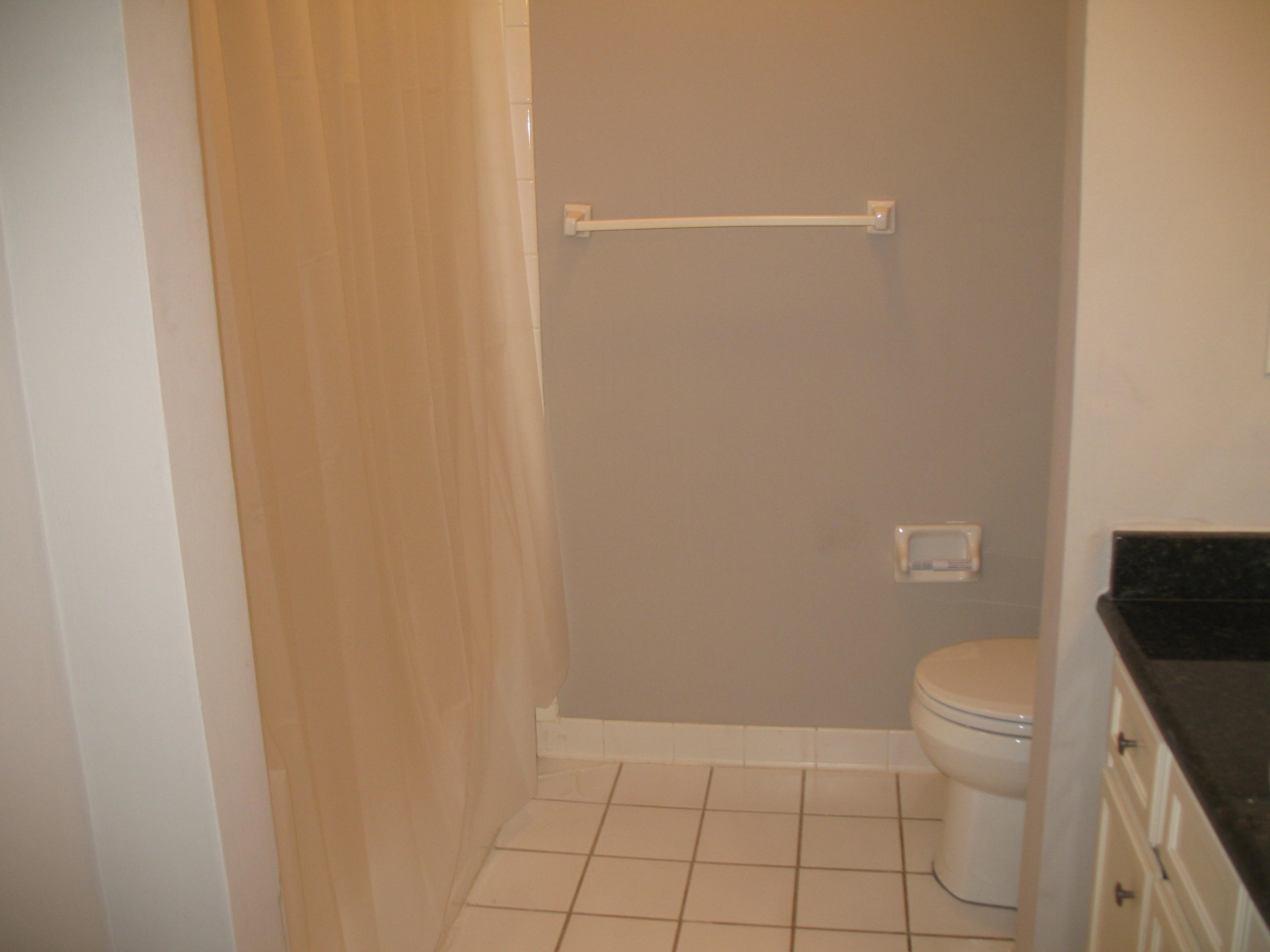 SHORELINE GARDENS T/H - Residential