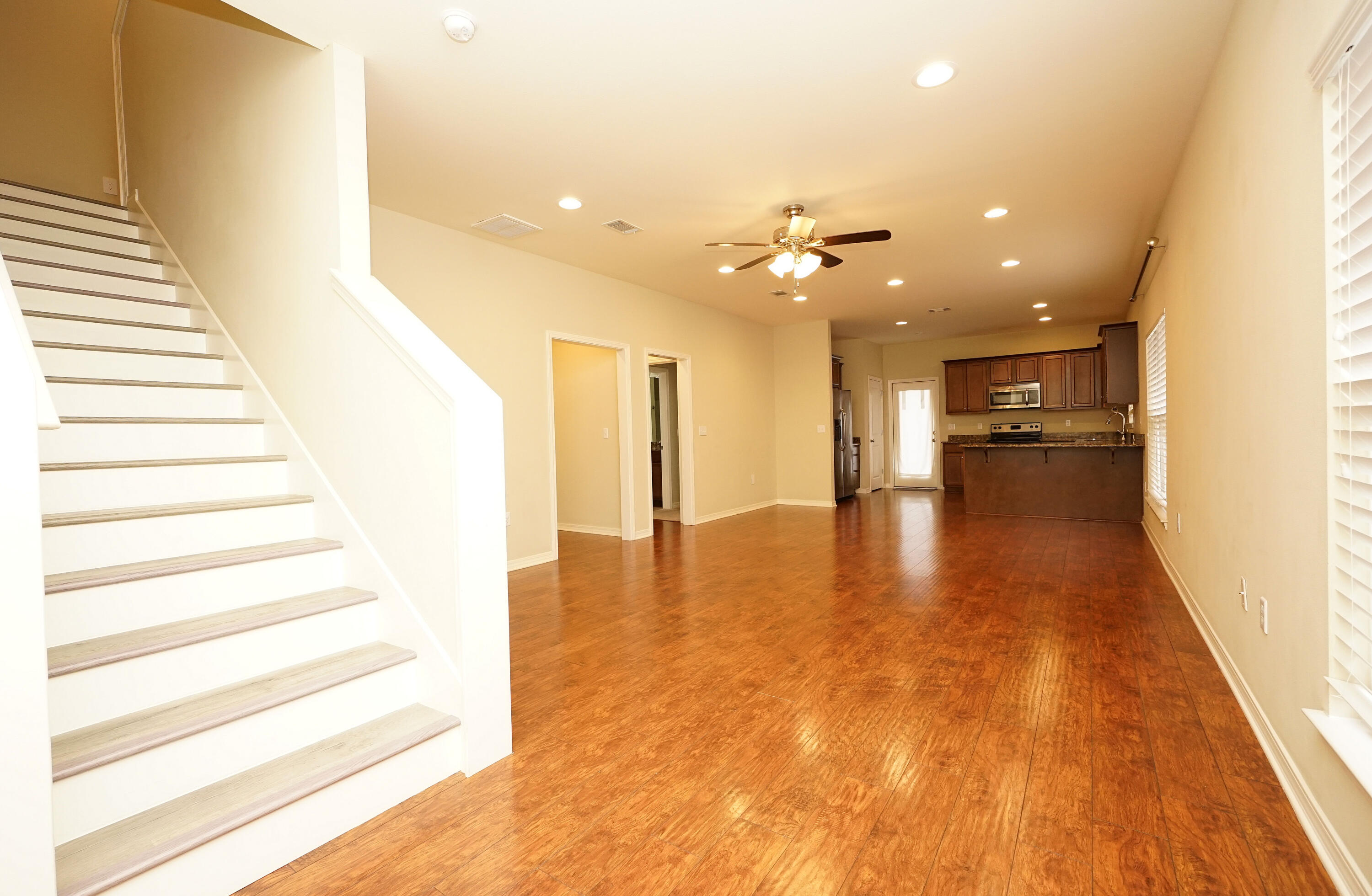 UNRECORDED SUBDIVISION - Residential Lease