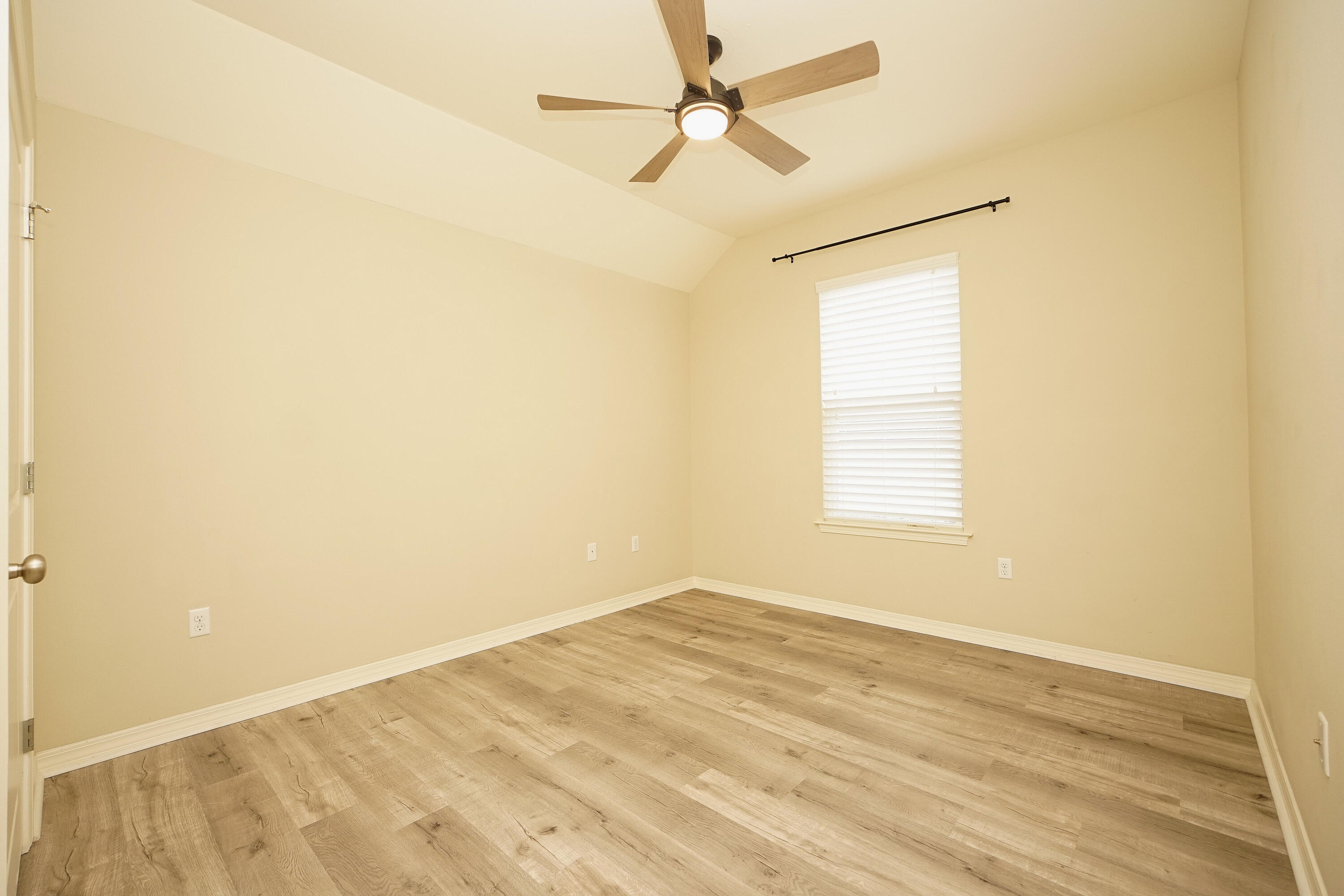 UNRECORDED SUBDIVISION - Residential Lease