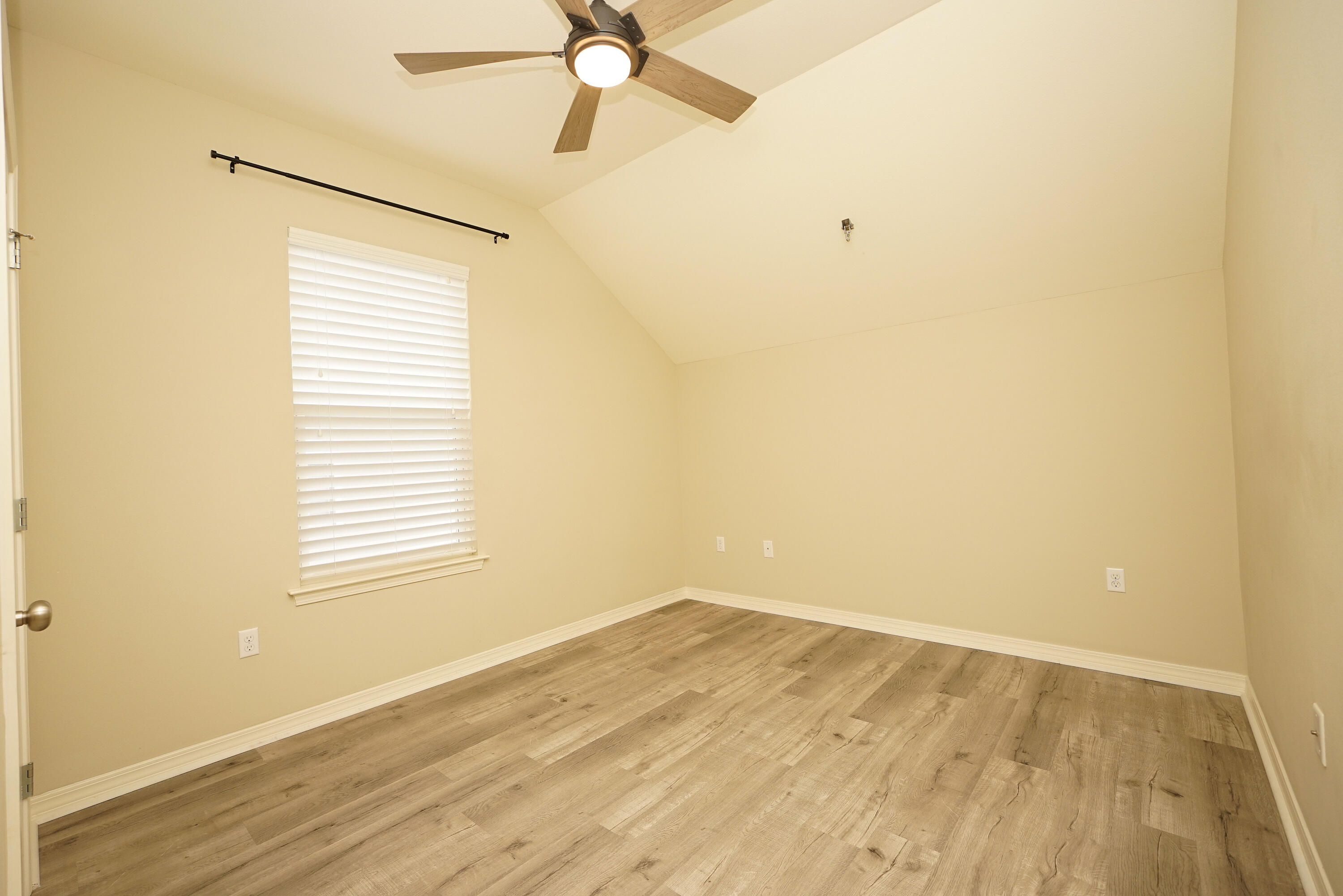UNRECORDED SUBDIVISION - Residential Lease