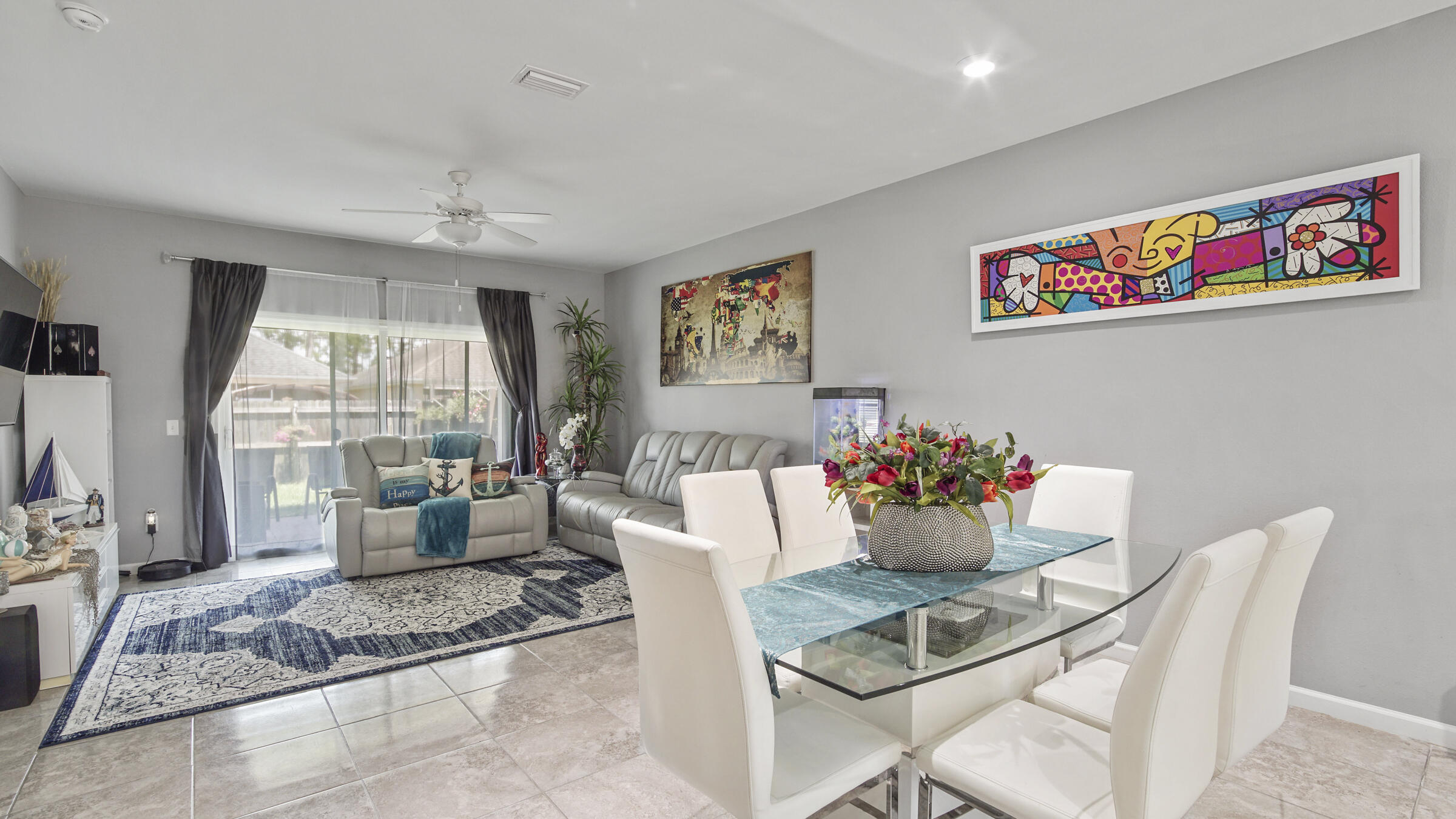 Gardenia Beach - Residential