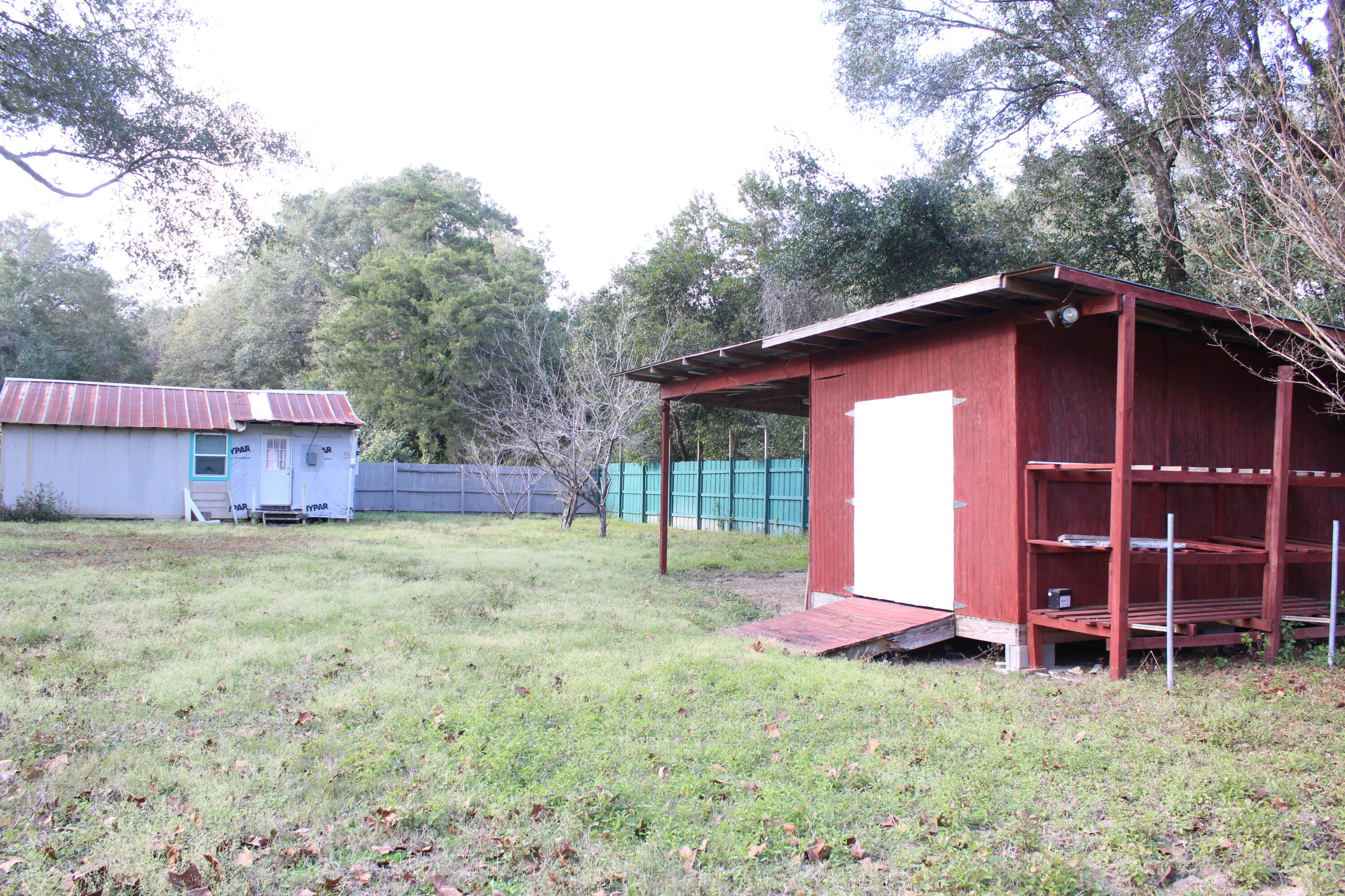 CRESTVIEW - Residential