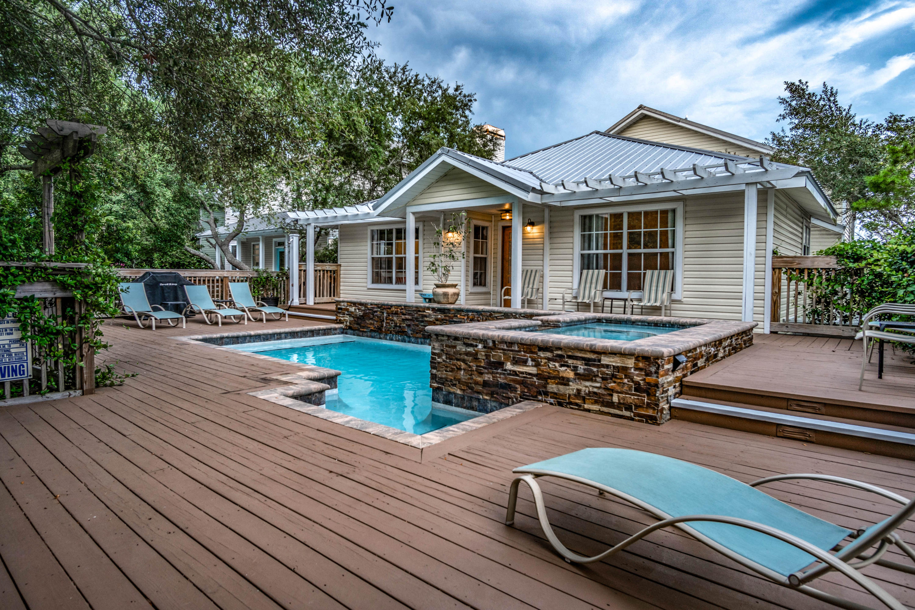 KOKOMO KOVE - Residential