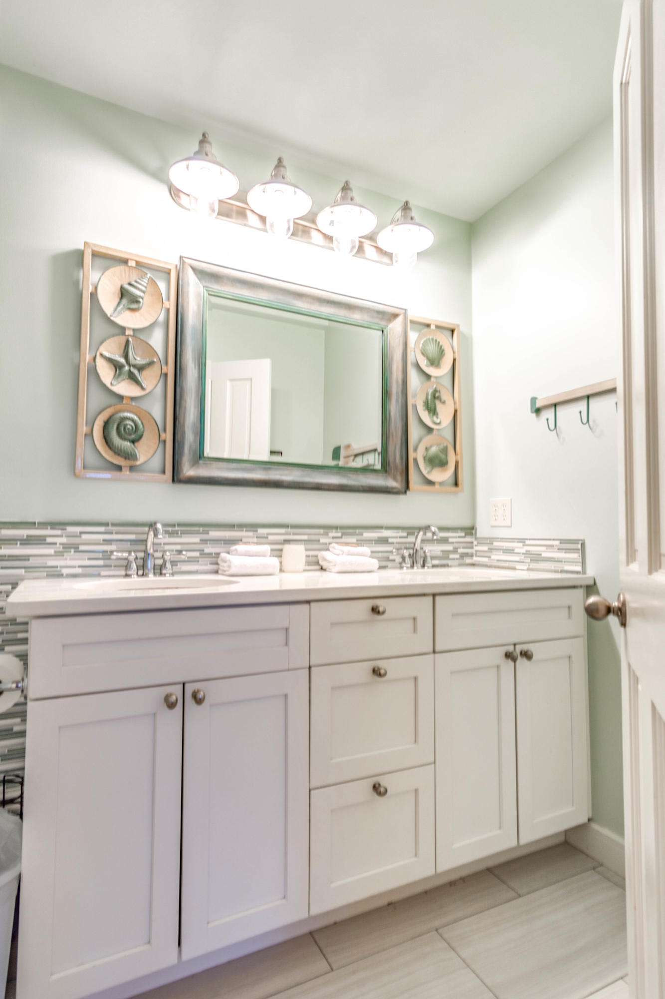 KOKOMO KOVE - Residential