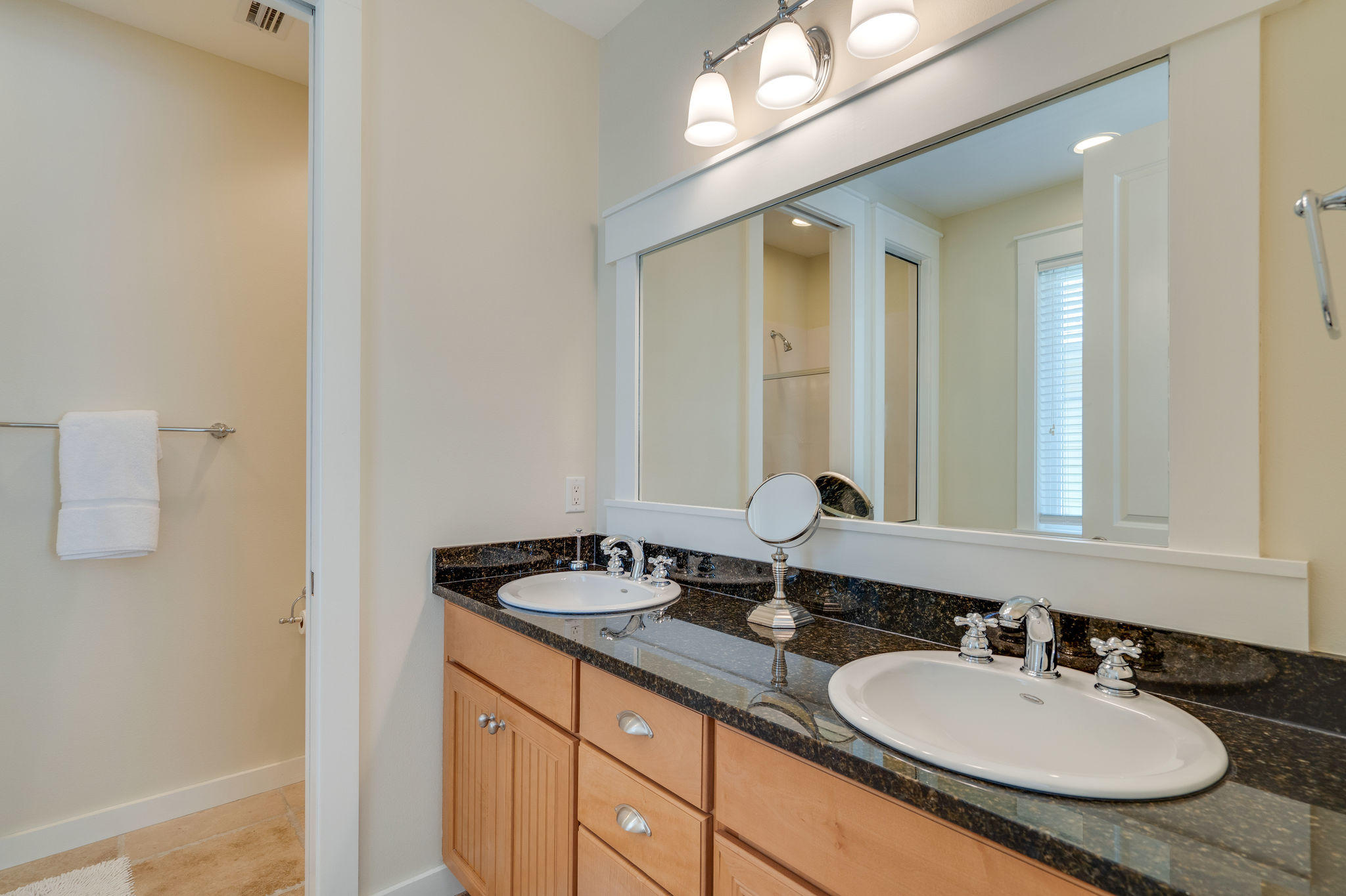 LAUREL GROVE - Residential