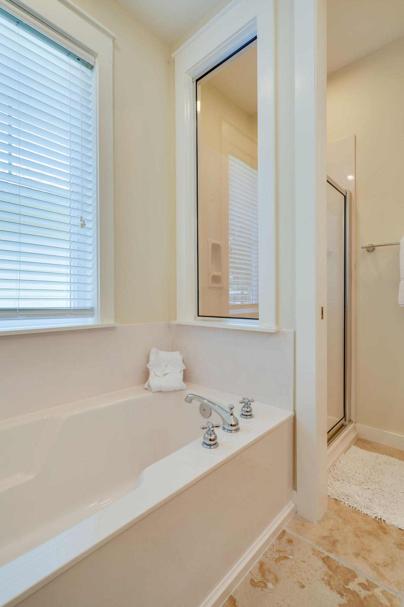 LAUREL GROVE - Residential