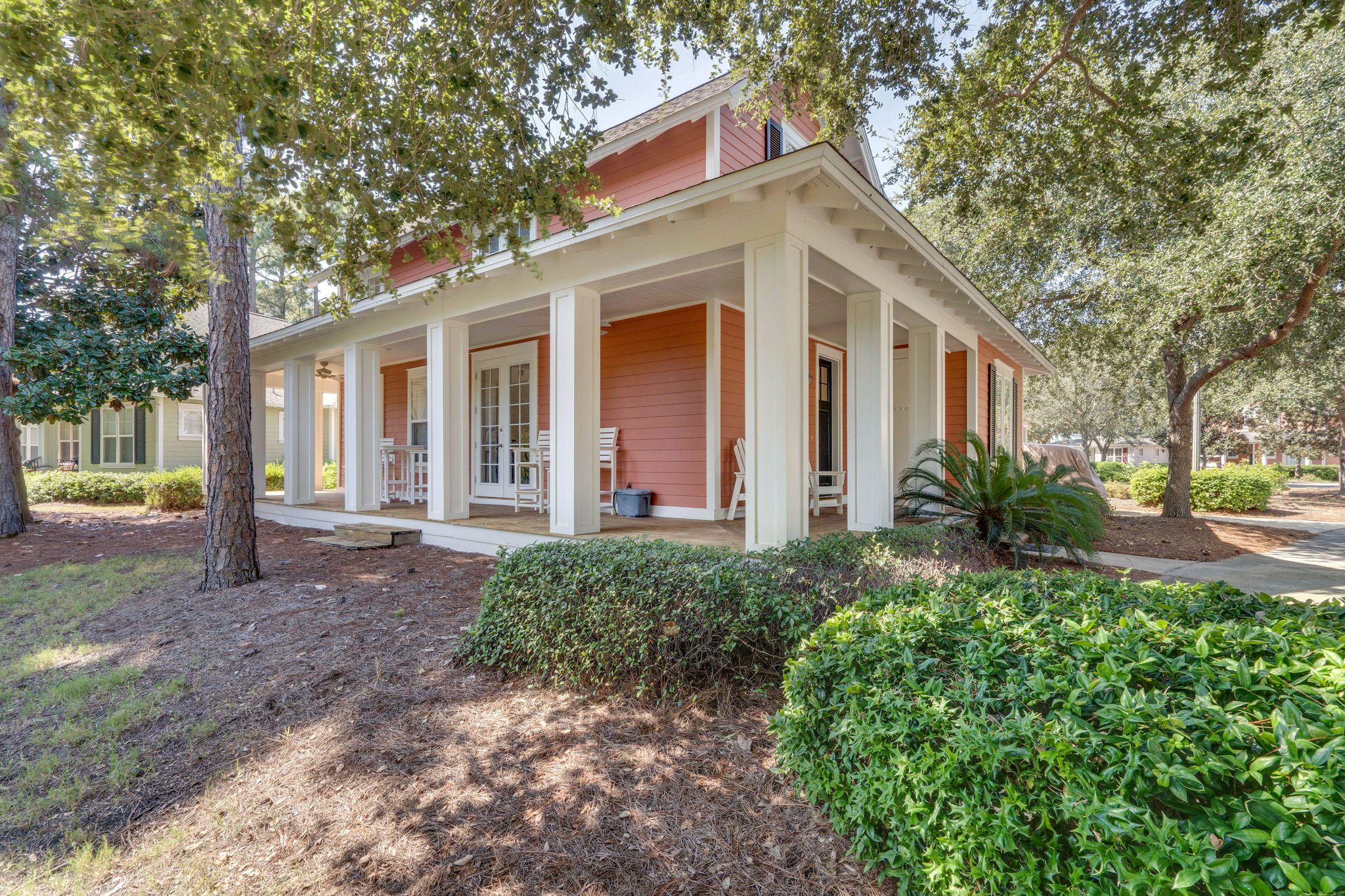 LAUREL GROVE - Residential