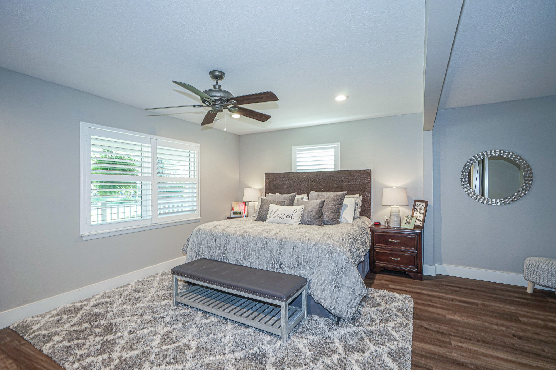 COUNTRY CLUB ESTATES - Residential