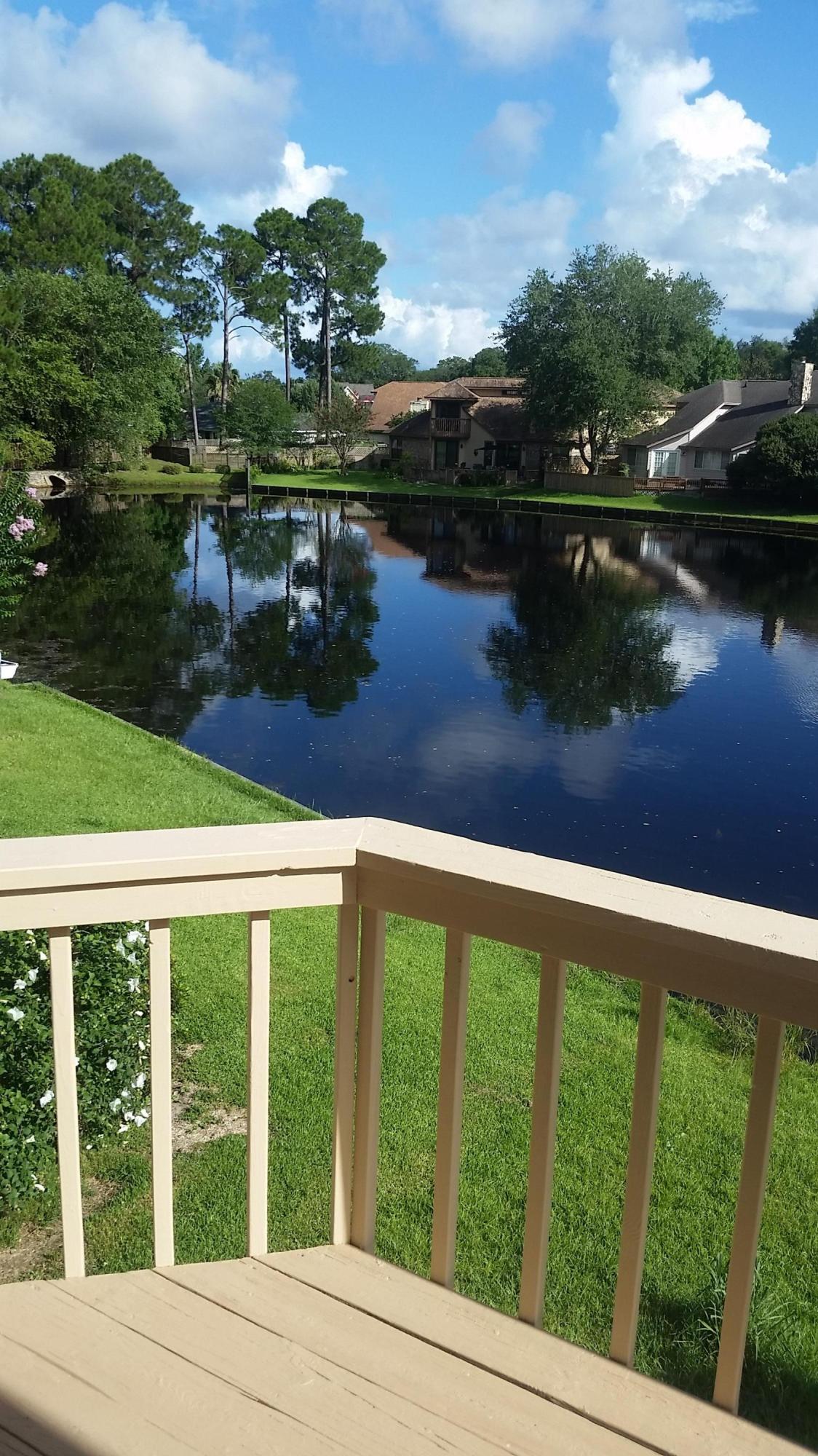 CROSSWINDS 1ST ADDN - Residential