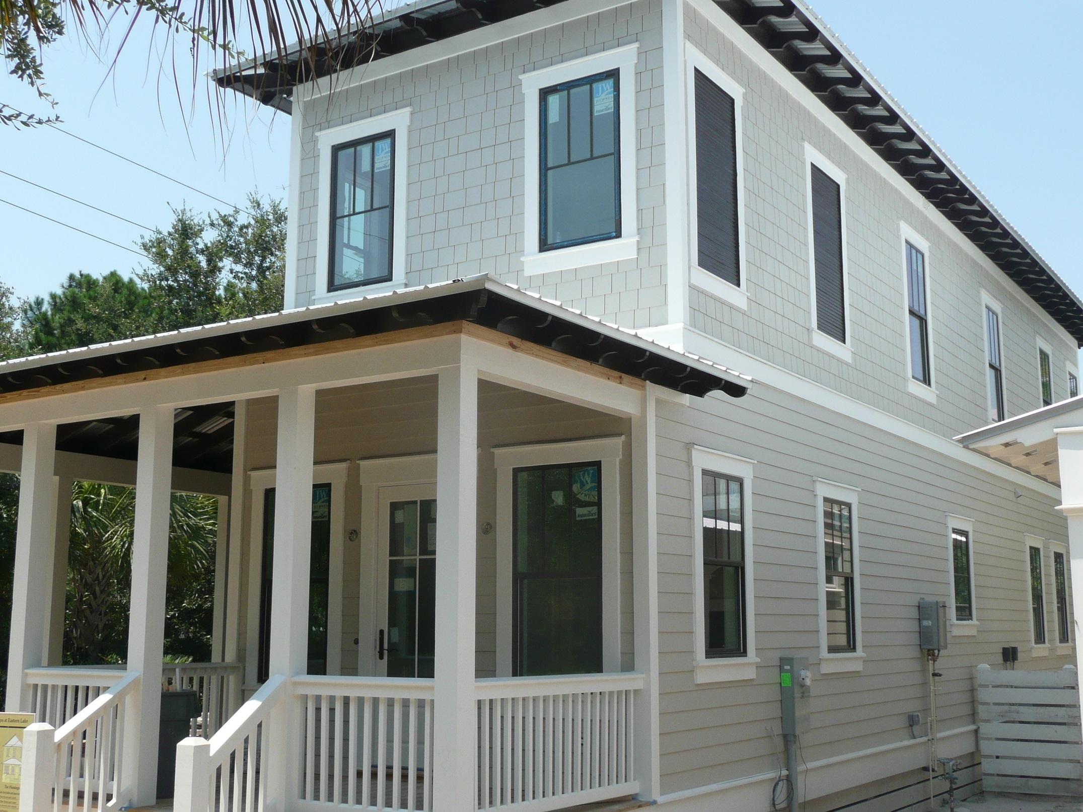 COTTAGES AT EASTERN LAKE - Residential