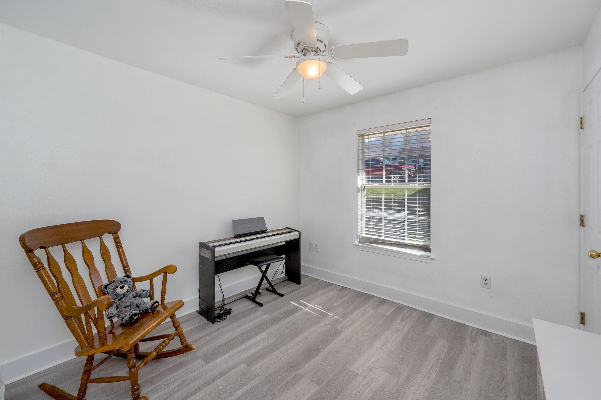 SILVER OAKS PH 2 - Residential